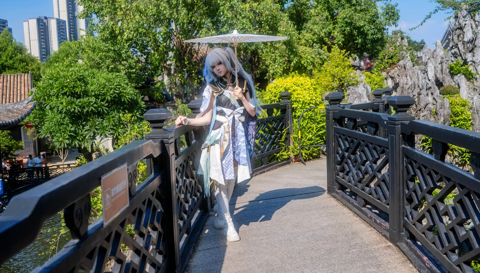 鸣潮, 二次元cosplay, 今汐cos, 国风cos, 纸伞写真