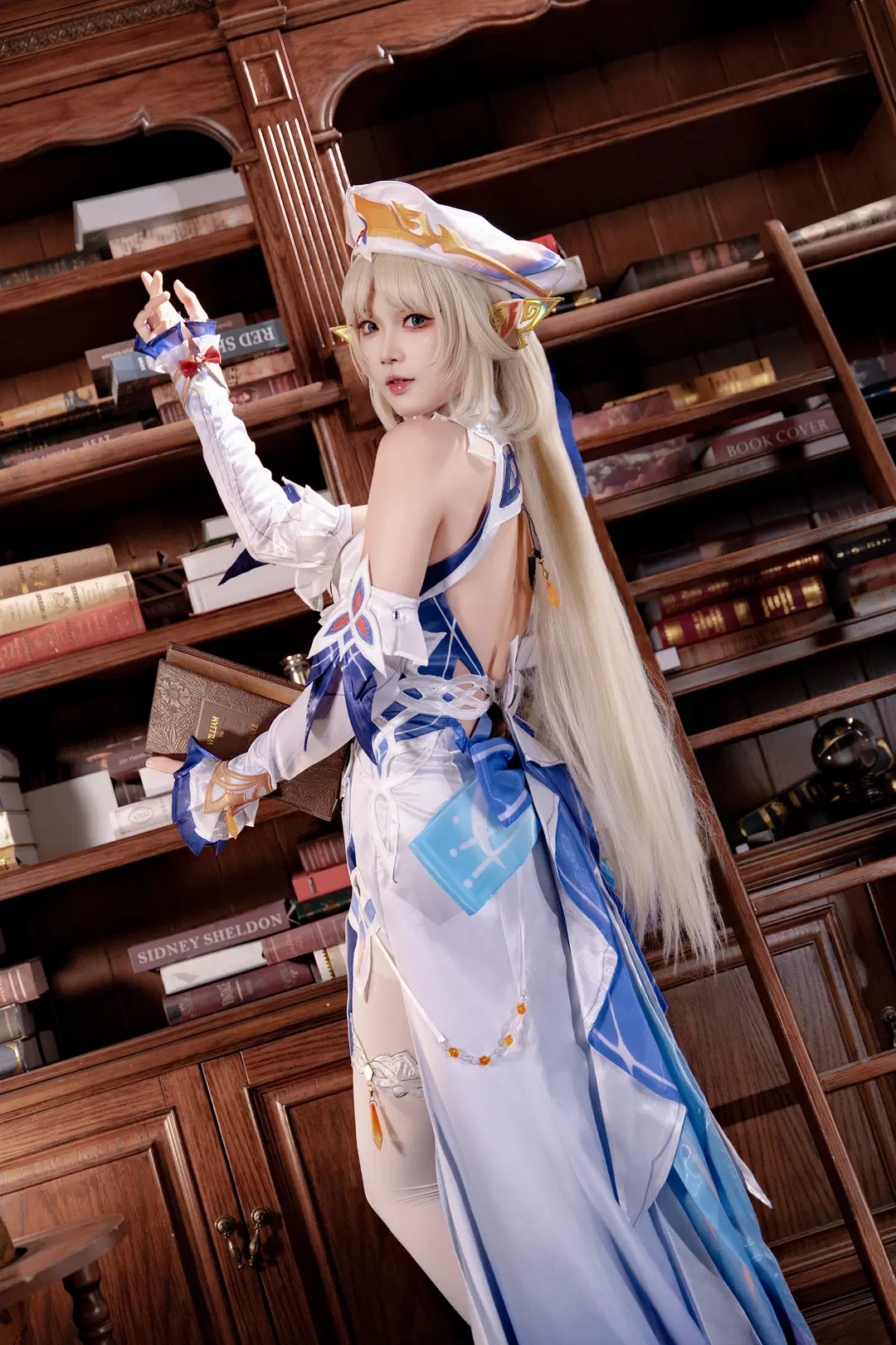 【尼可·莱恩cos】原神魔女会N的书房静谧时刻 - Xu - 第6张