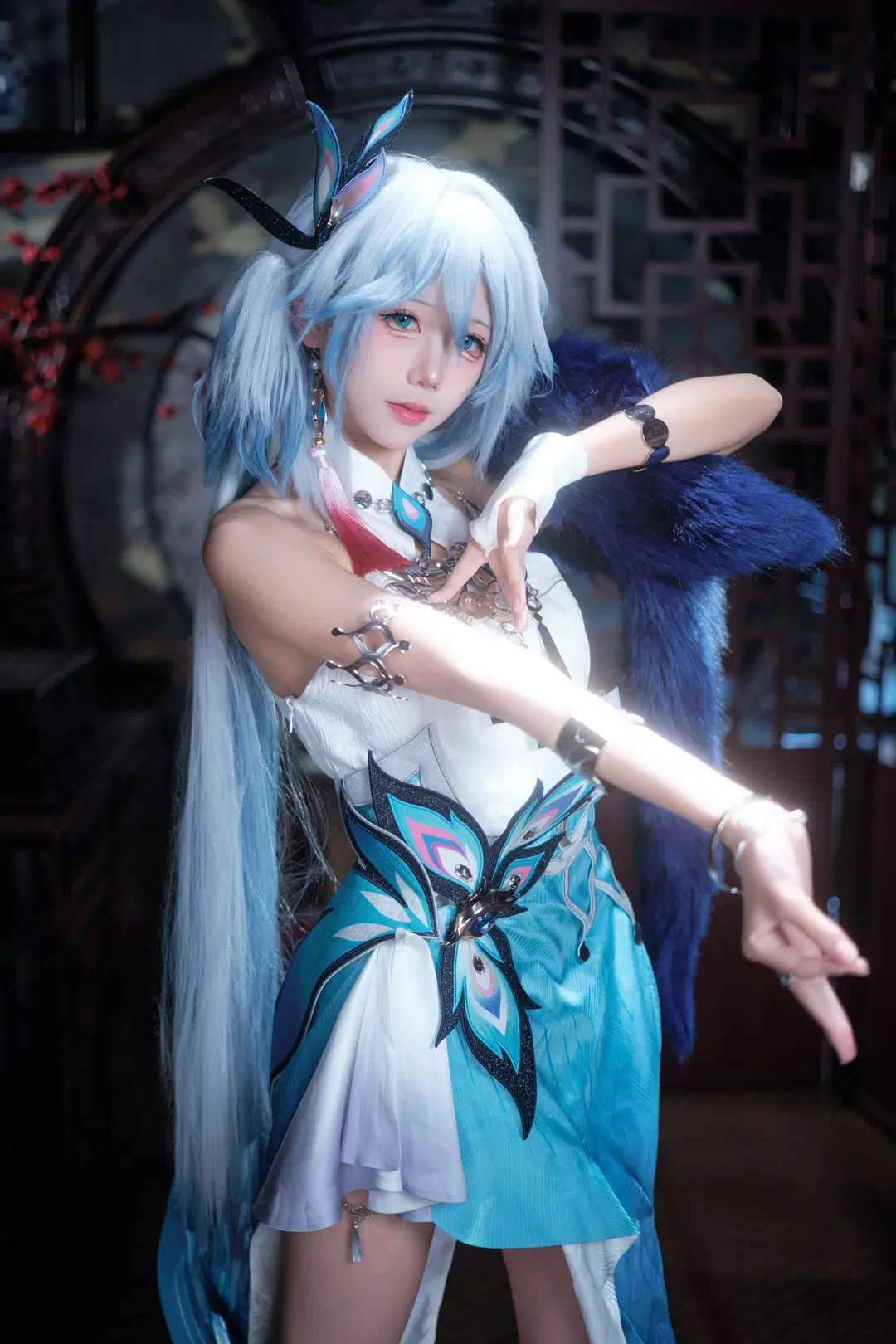 【爻光cos】崩壞星穹鐵道里的孔雀翎羽，這套服飾細節真的拉滿 - 悠酱_yoyo - 第3張