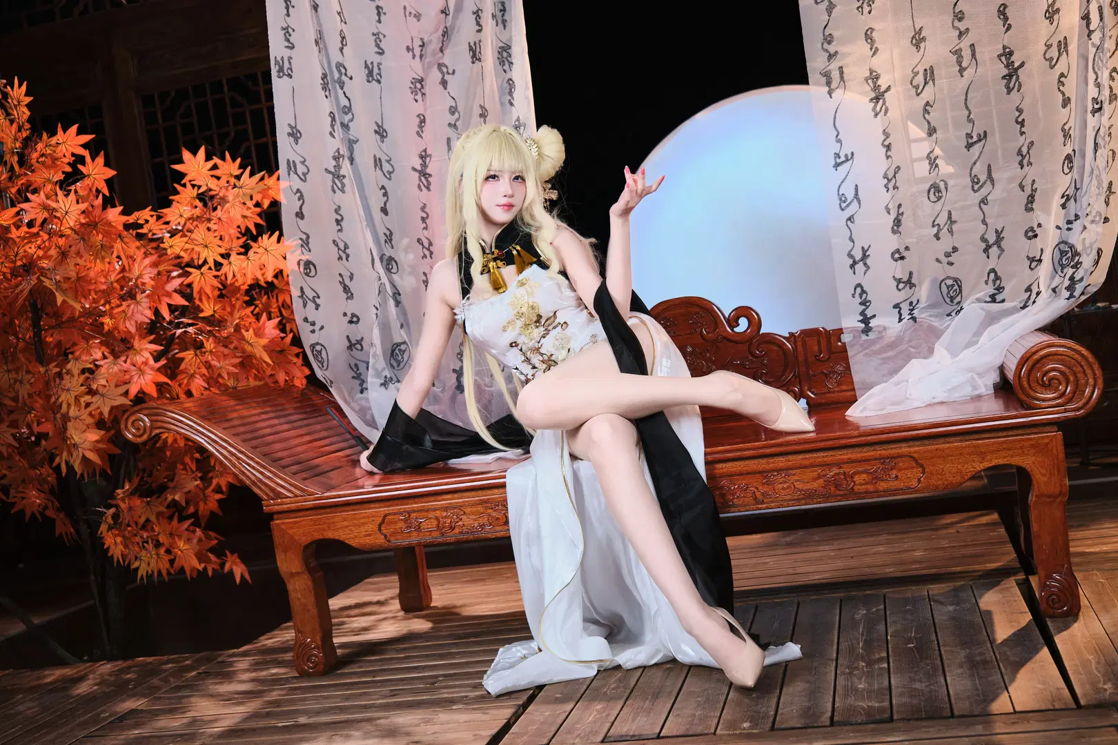 【皇冠cos】黑金刺绣白裙与红枫的国风碰撞 - GOODLUCK好兆头 - 第5张