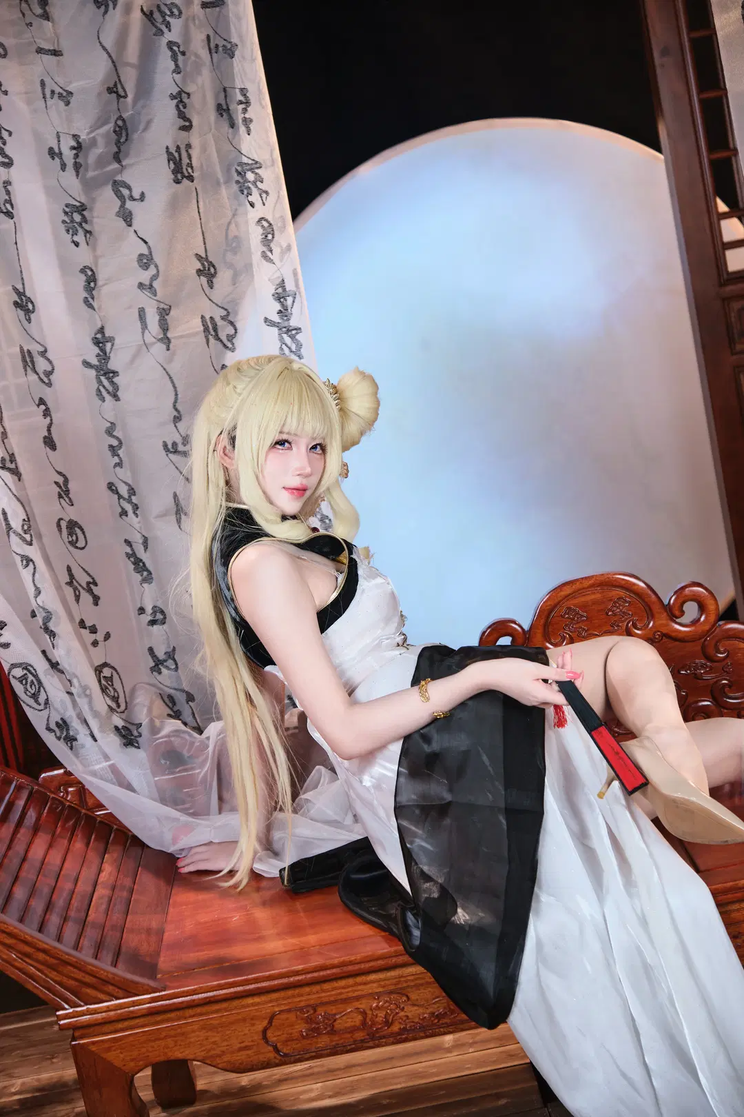 【皇冠cos】黑金刺绣白裙与红枫的国风碰撞 - GOODLUCK好兆头 - 第9张