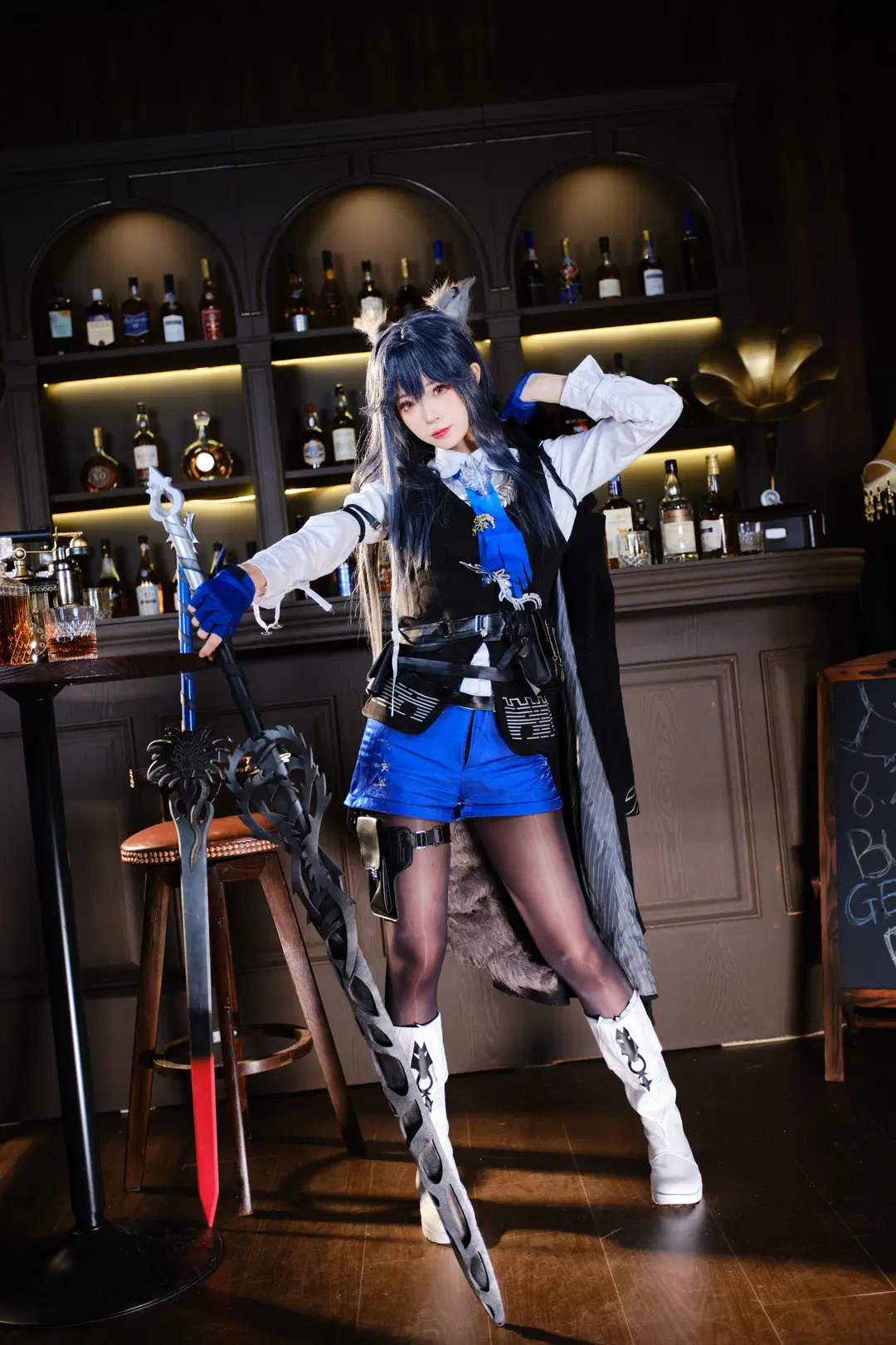 [Texas the Omertosa cosplay] Arknights: Shadow Blade in a Vintage Bar by GOODLUCK好兆头 - Image 12