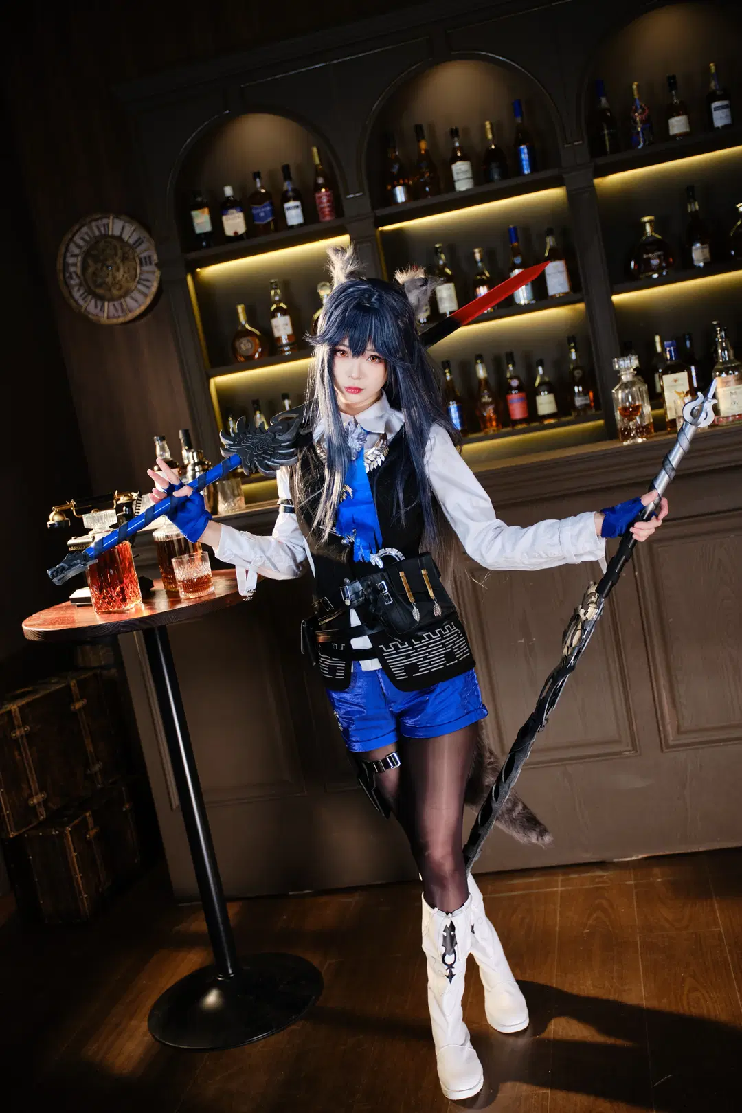 [Texas the Omertosa cosplay] Arknights: Shadow Blade in a Vintage Bar by GOODLUCK好兆头 - Image 2