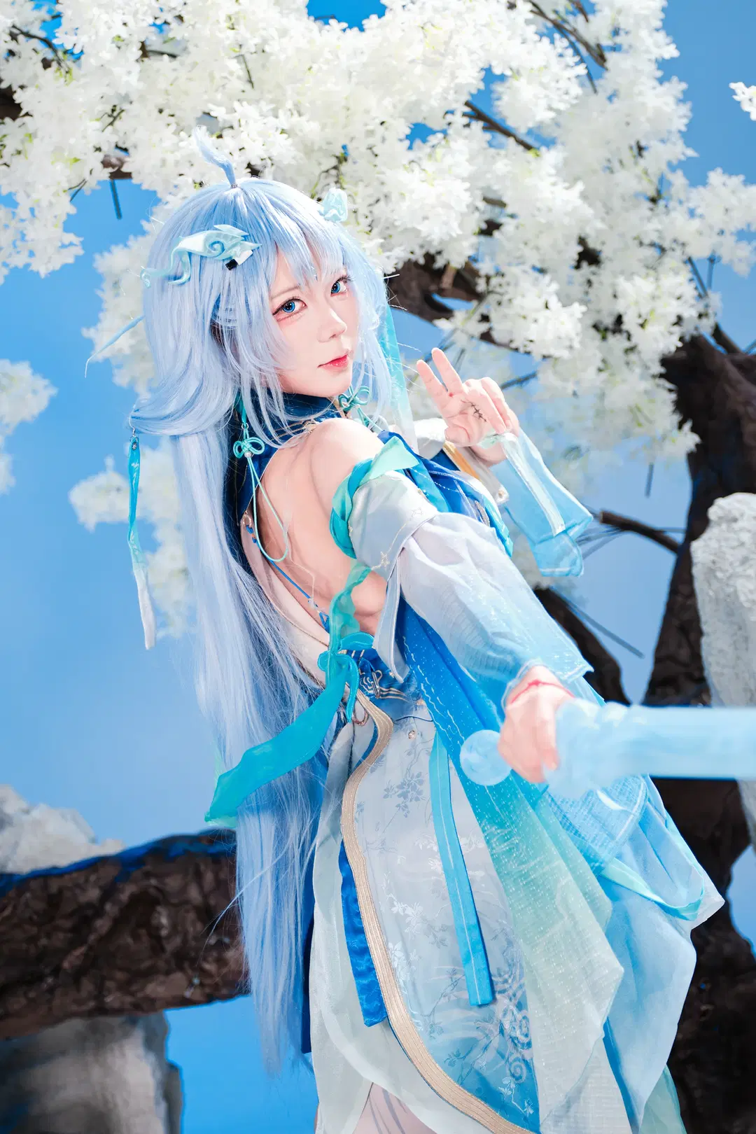 【Qingxiao cosplay】Wuthering Waves Master Qingxiao Online: Practicing Martial Arts in Horse Stances by GOODLUCK好兆头 - Image 3