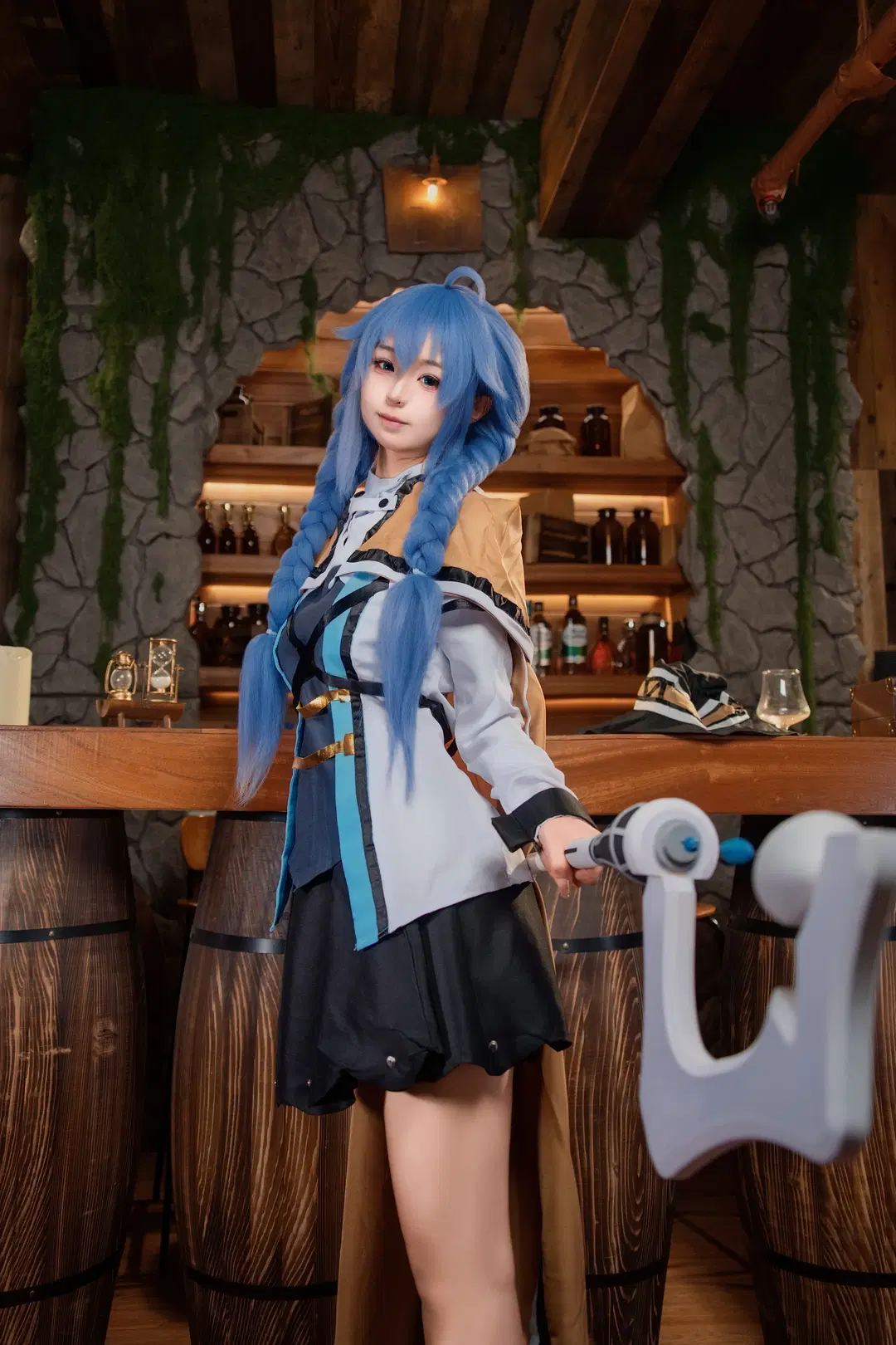 [Roxy cosplay] The Magician from Mushoku Tensei: Jobless Reincarnation Tavern Encounter by Yui - Image 7