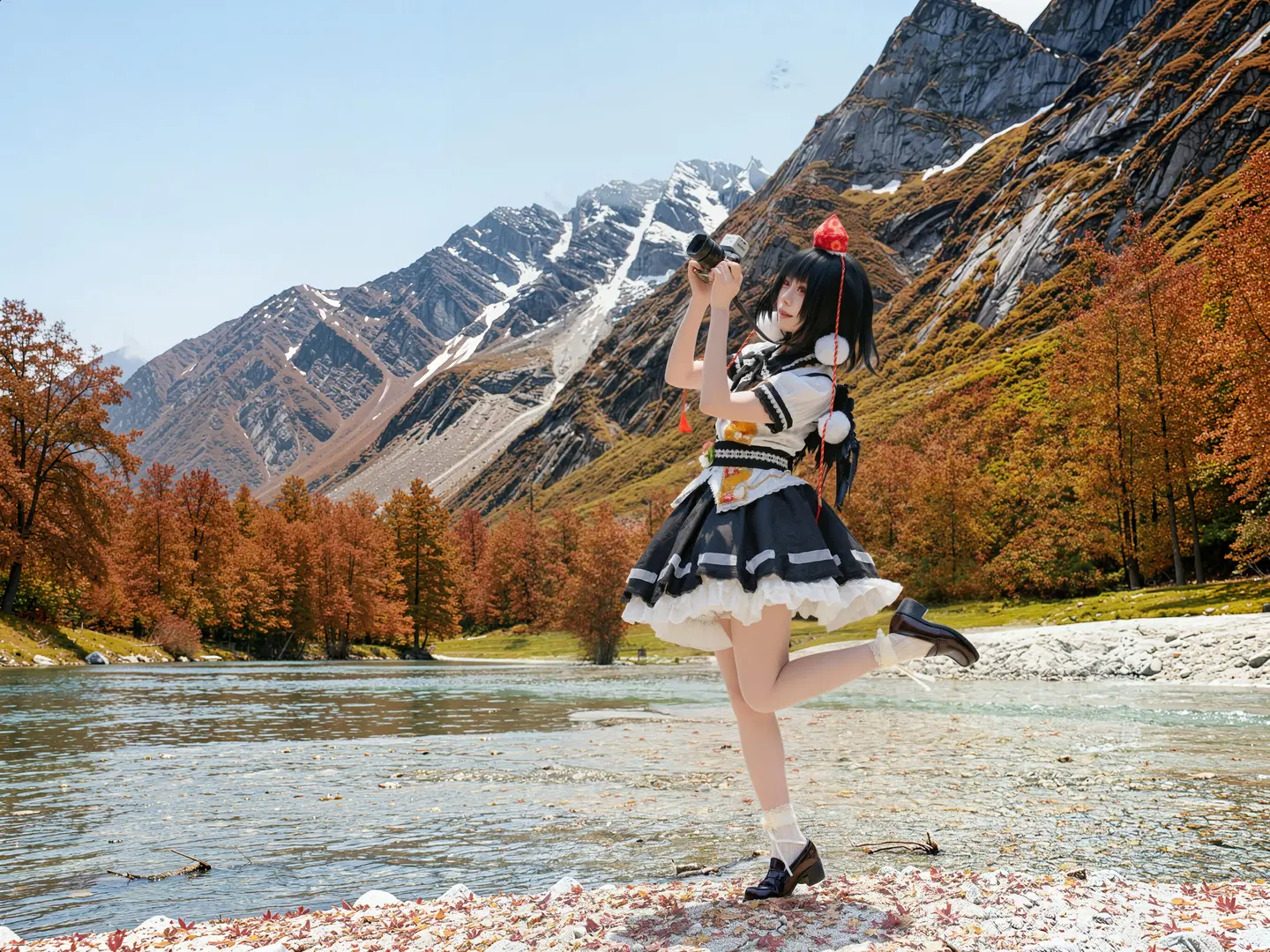 Touhou Project, Shameimaru Aya cosplay, Touhou fanon, White stockings, Autumn outdoor scene