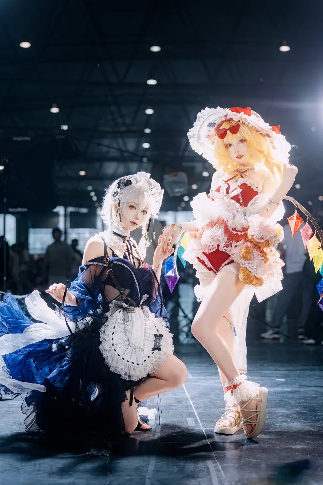 [Flandre Scarlet Cosplay] Touhou Project Red and blue duo Convention photos record by 另一个岁岁 - Image 3