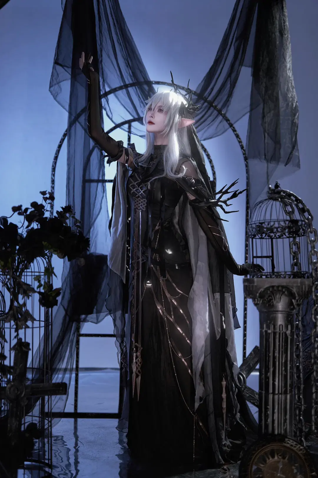 [Laqeramaline cosplay] Arknights Carefree Sleep-Talk: Kiss of the Dark Gothic Banshee by 蓝桥desu - Image 3