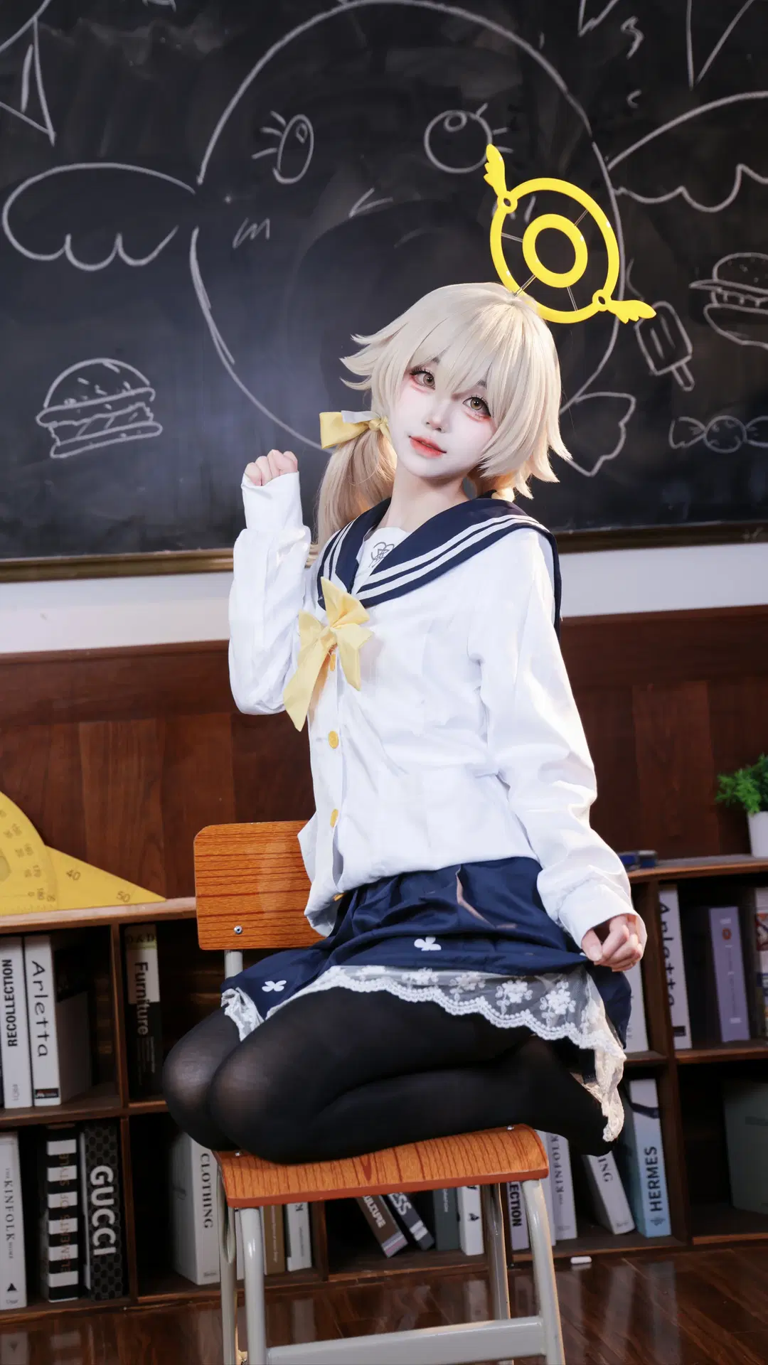 蔚蓝档案, 二次元cos, 黑丝, 日富美cos, 水手服少女
