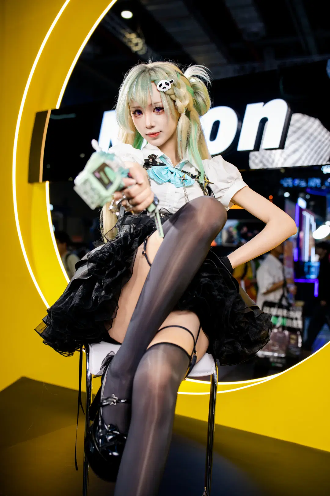 【琳奈cos】BW尼康展台的帅气机能风少女 - 随风旋律 - 第5张