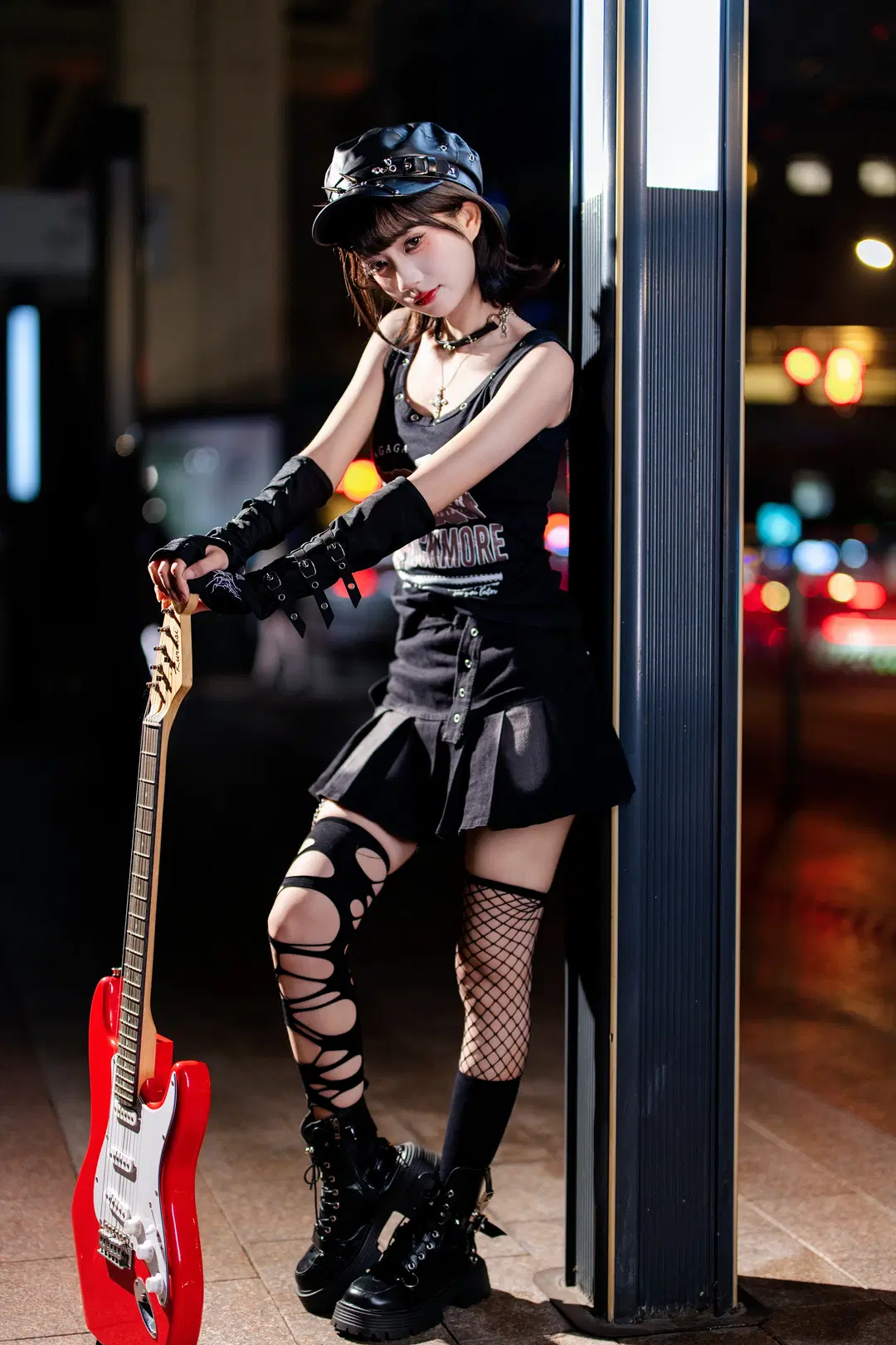 Dark Night Punk Rock Guitarist: Unlocking the Y2K Baddie Street Vibe in a Night Portrait by 随风旋律 - Image 4