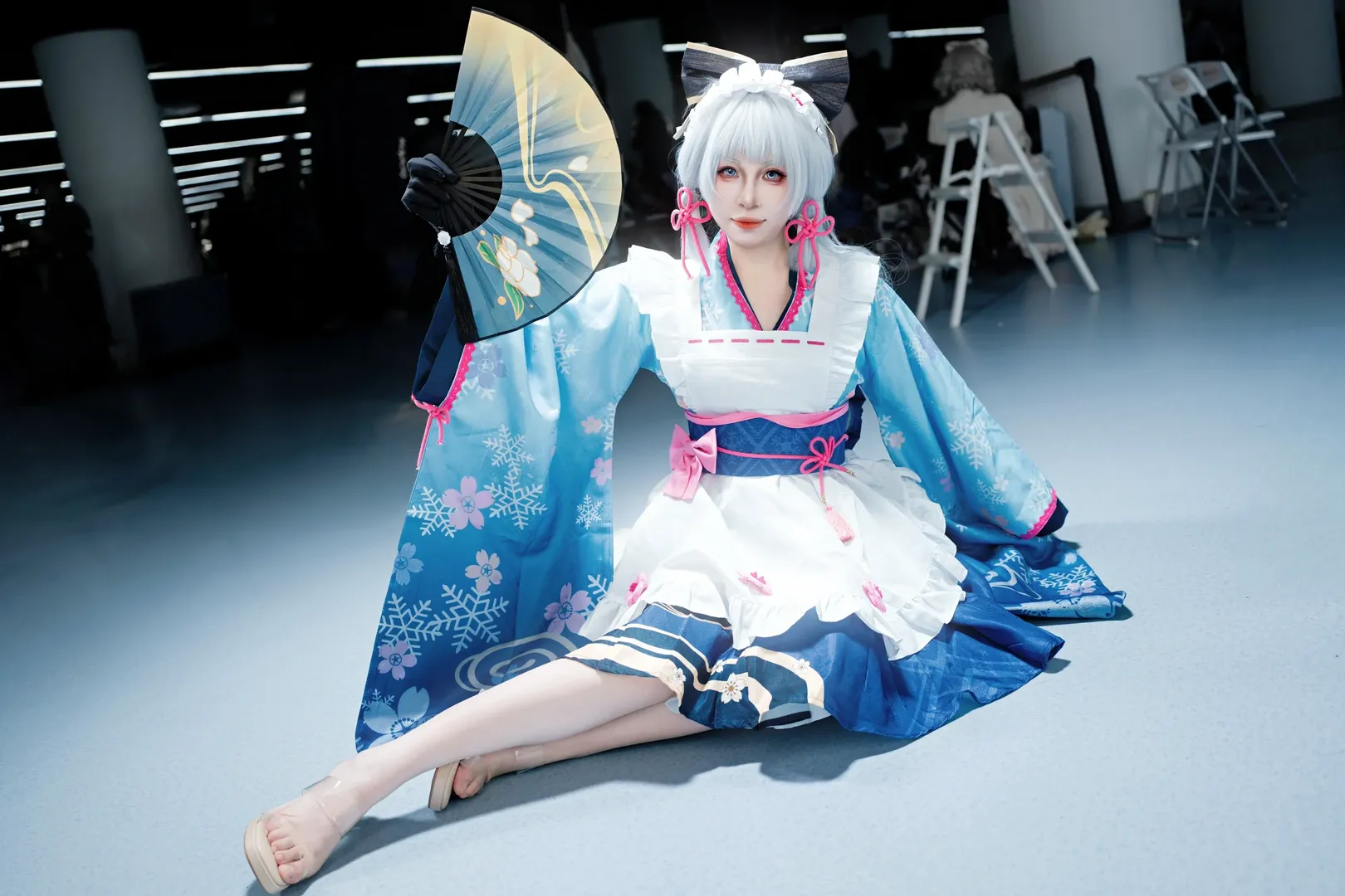 神里绫华cos, 和风服饰, 漫展摄影, cosplay场照, 长腿 - 第2张