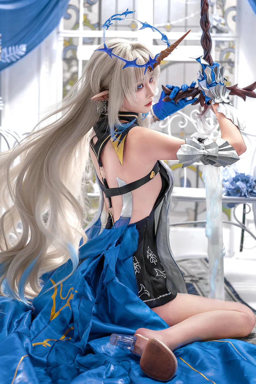 鸣潮, 蓝色系, 芙露德莉斯cos, 精灵耳, cosplay摄影