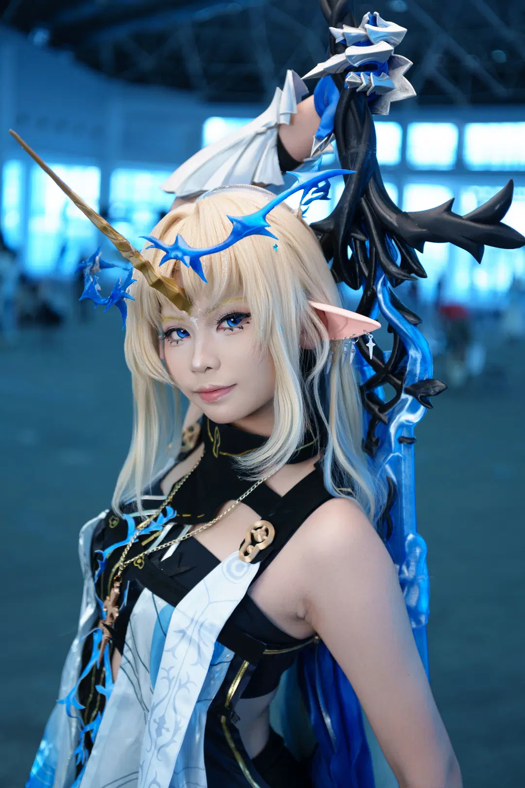 [Cartethyia cosplay] Wuthering Waves at Zhanjiang Comic Convention: Detailing Props from Wig to Staff by 有蓝 - Image 3