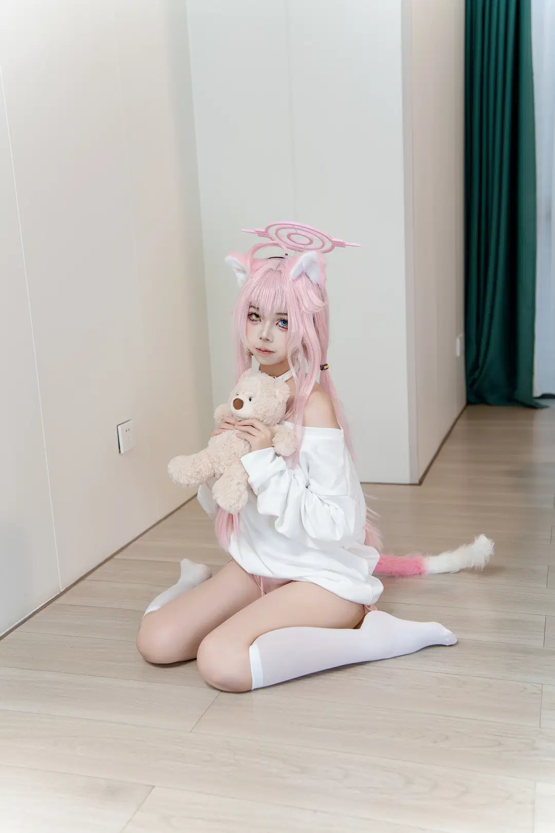 碧蓝航线, 小鸟游星野cos, 二次元cos, 白丝, 居家写真