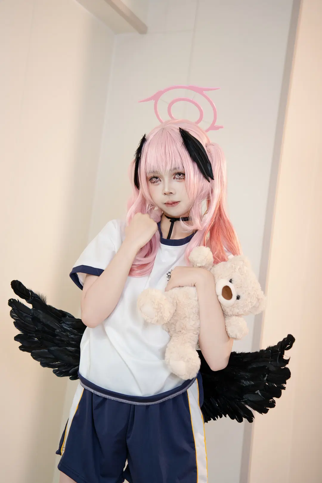 【下江コハル コスプレ】『ブルーアーカイブ』体操服と白ストッキング、黒き翼の旋律 - 小小波罗崽 - 5枚目