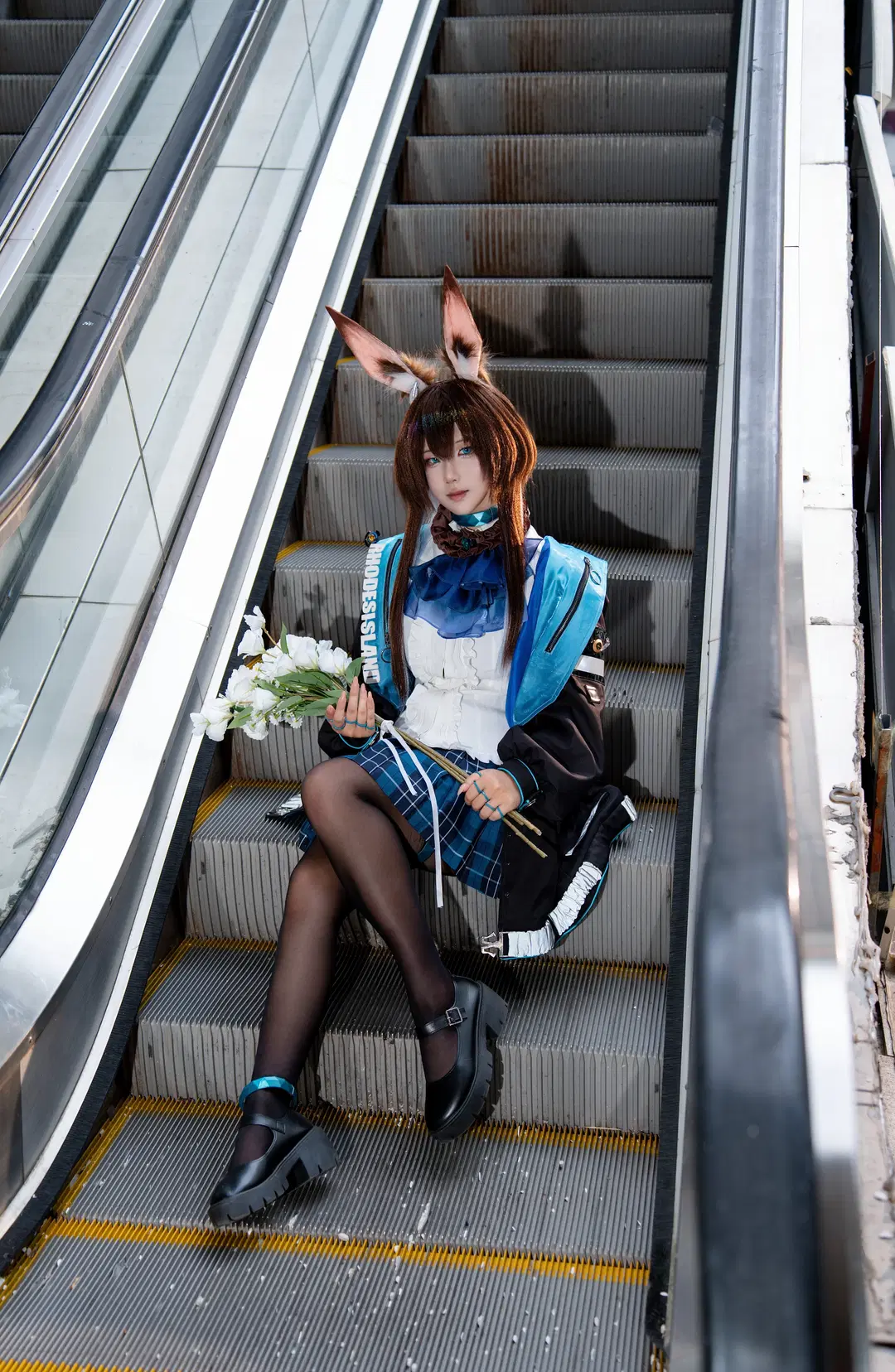 2D, Outdoor shoot, Arknights, Amiya cosplay, Black stockings