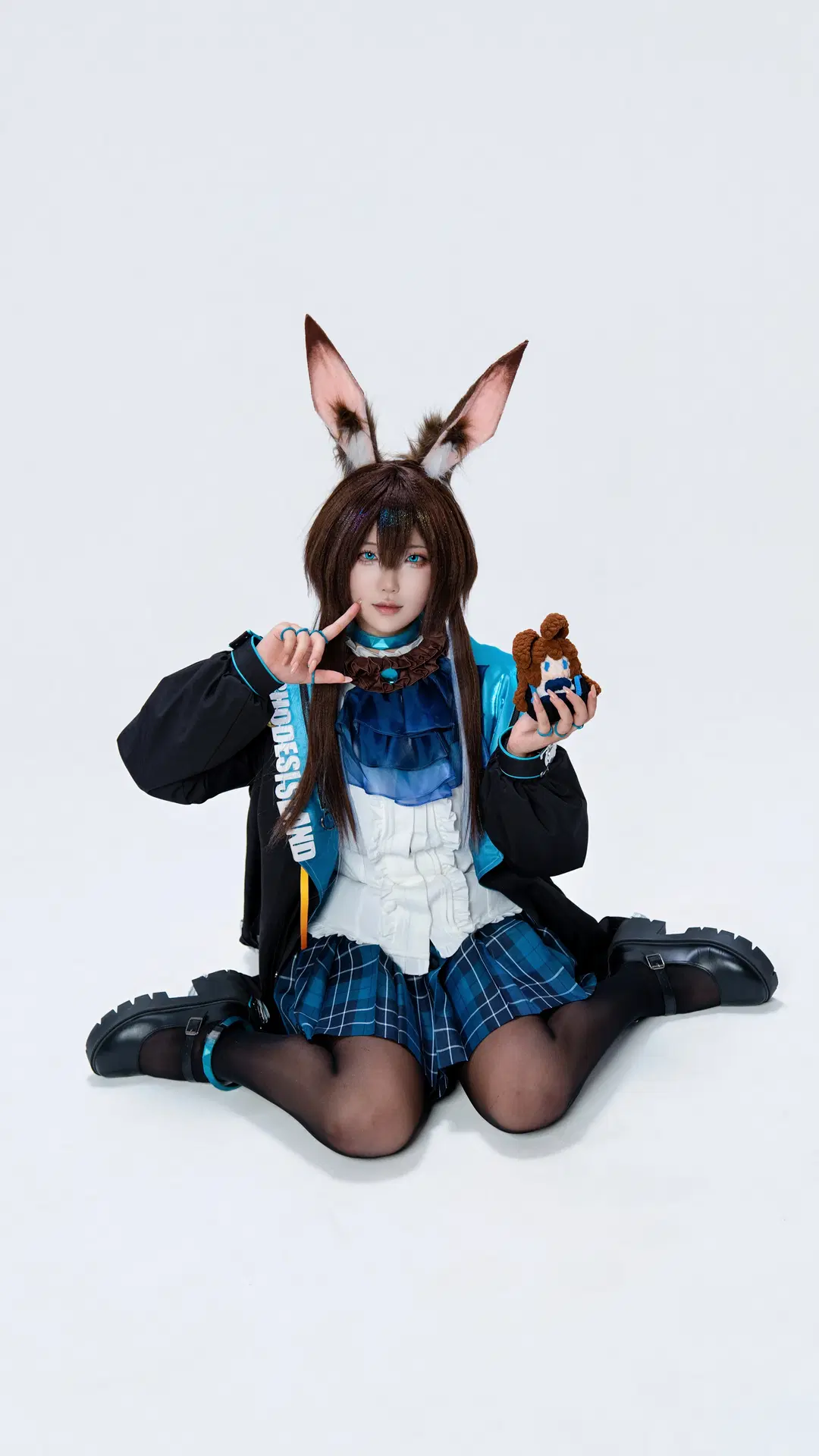 明日方舟阿米婭cos，機能風兔耳與黑絲穿搭 - 小小波罗崽 - 第5張