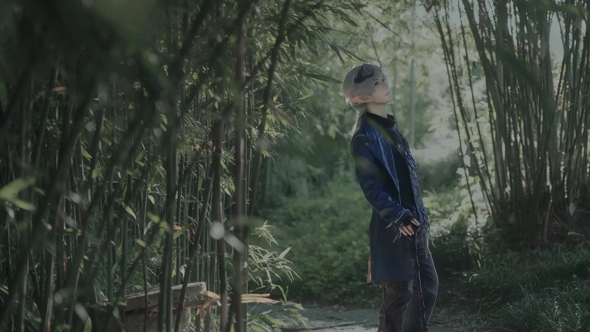 Arknights: Endfield Ardashir Cosplay: Otherworldly Wanderer Glimpsed in the Bamboo Grove by 远野咲夜2_0 - Image 2