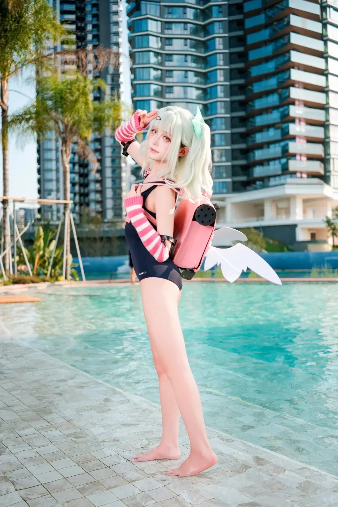 【千夏 コスプレ】ゼンレスゾーンゼロの夏、プールサイドで弾ける最高の笑顔 - 蒜Suan - 4枚目