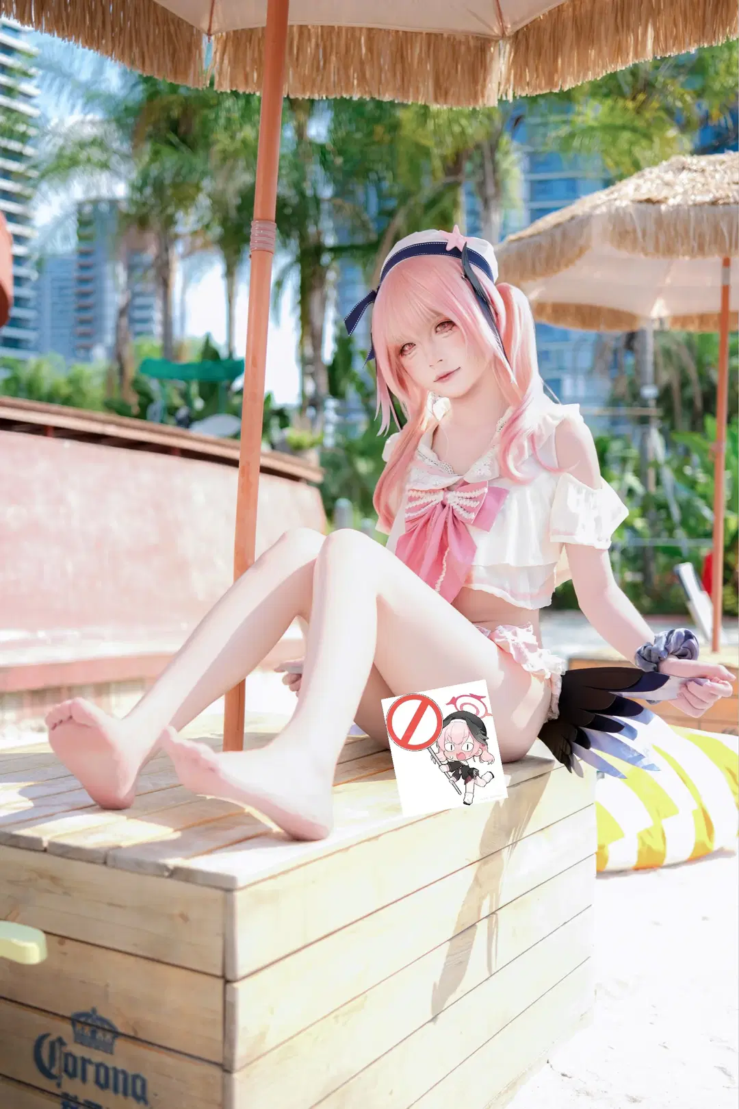 【Shimoe Koharu cosplay】Koharu from Blue Archive: Embracing the Summer Sea Breeze Together by 蒜Suan - Image 3