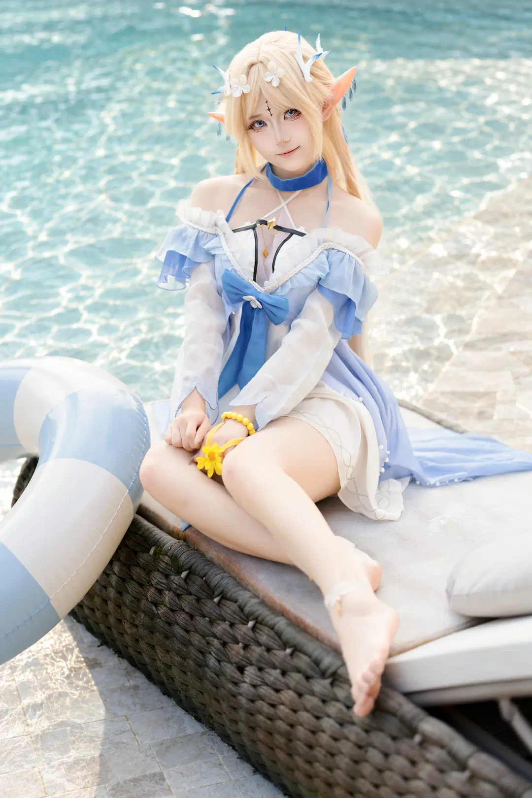 【Cartethyia Cosplay】Refreshing Vibe of an Elf Maiden by the Summer Pool in Wuthering Waves by 蒜Suan - Image 2