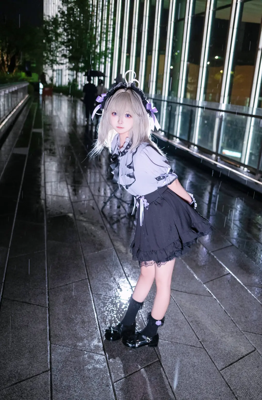 森亚露露卡cos, 名侦探光之美少女, 黑丝, 蕾系穿搭, 雨夜人像