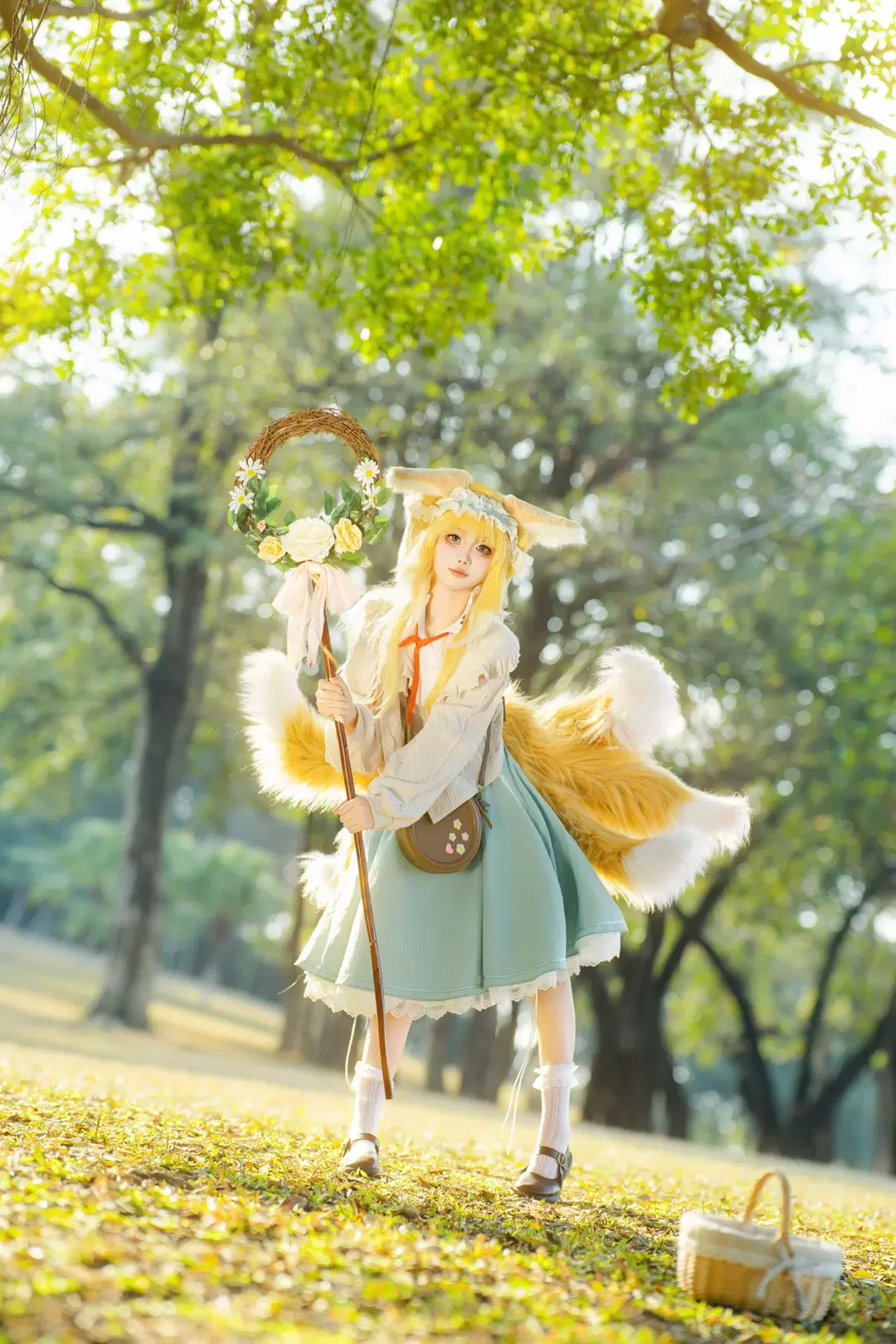 Suzuran Cosplay, Kemonomimi girl, Dongguan Botanical Garden, White stockings, Sirui 85mm lens