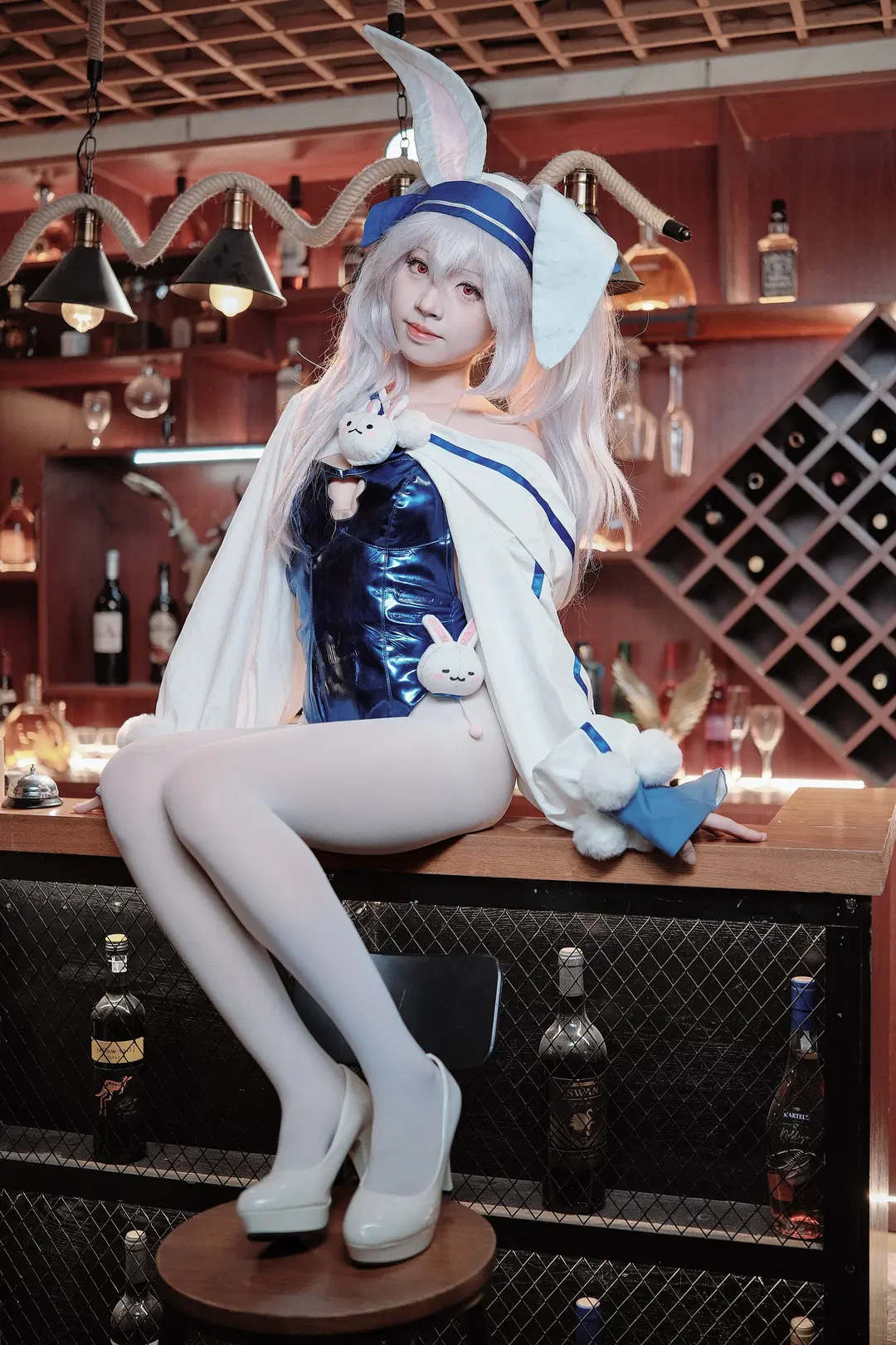 【拉菲cos】碧蓝航线兔女郎酒吧微醺夜 - A威威way - 第3张