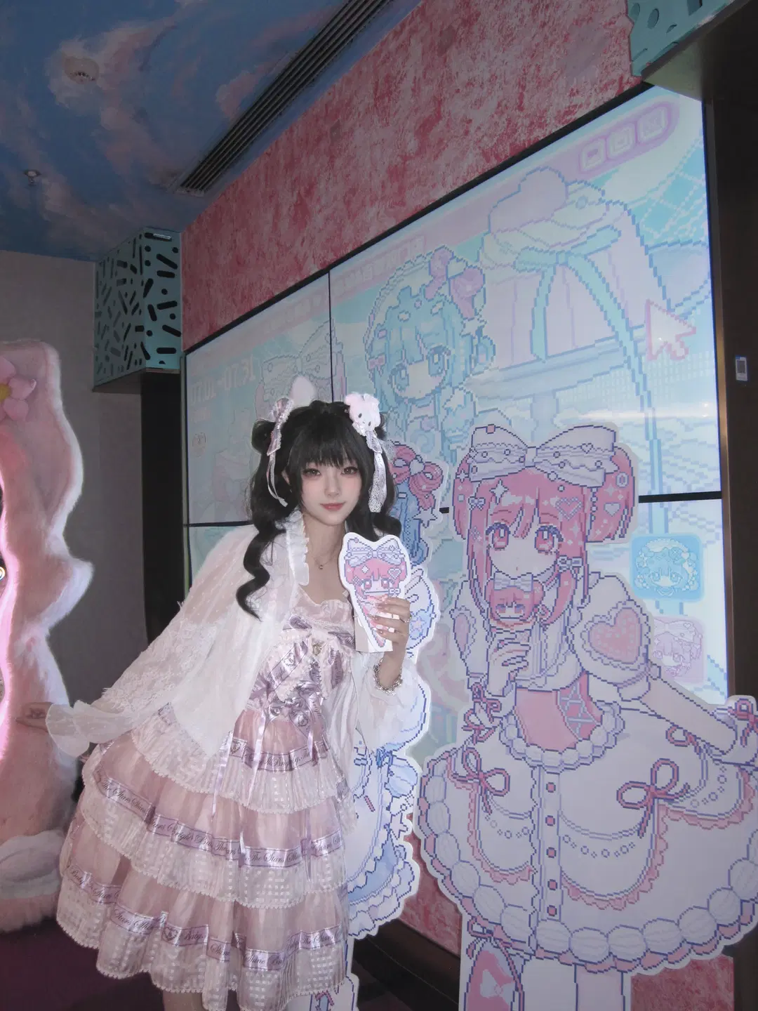 二次元日常, Lolita穿搭, 女仆咖啡厅, 探店打卡, 啊旁白联名