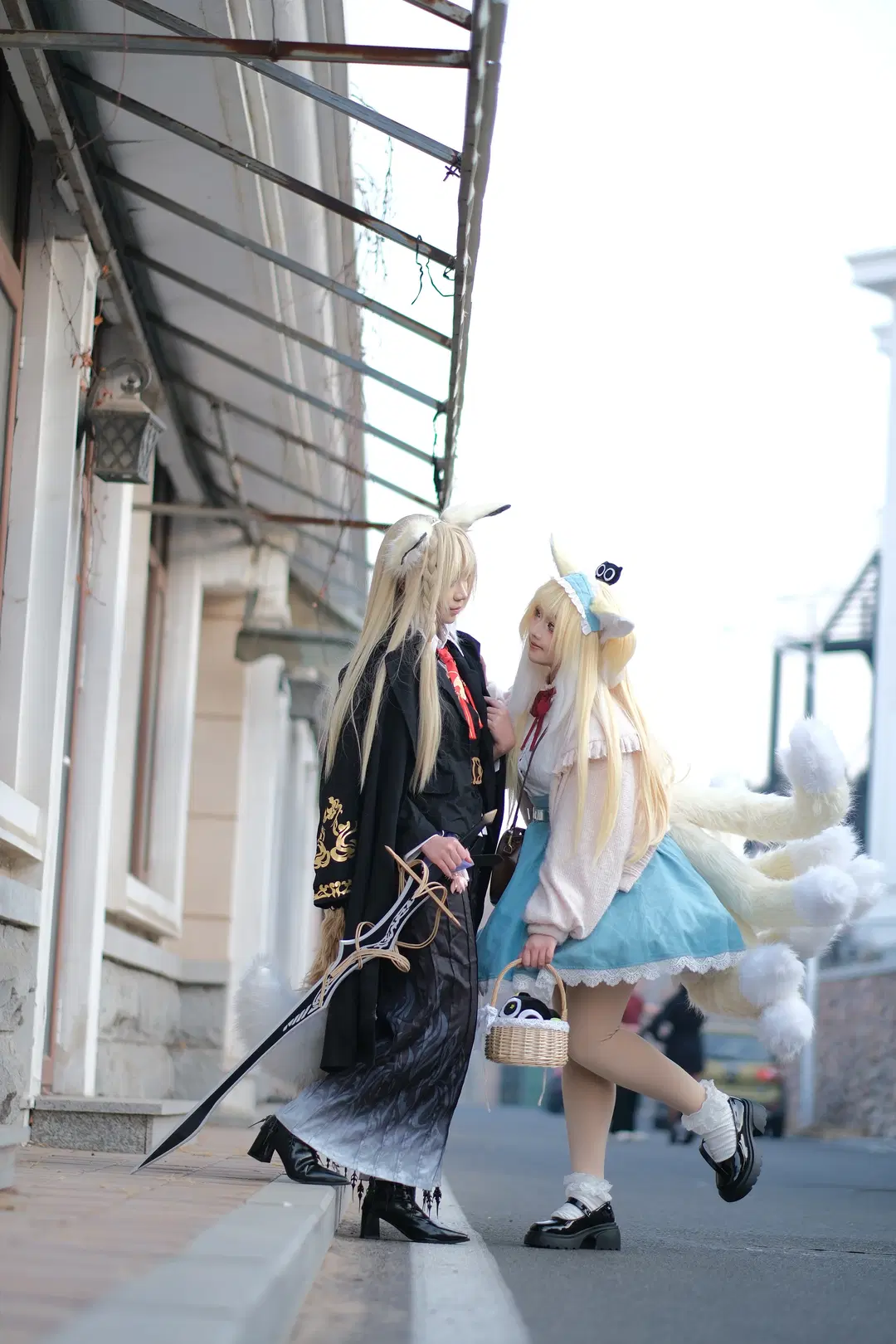 Arknights Suzuran Cosplay, everyday shoot with Vulpisfoglia by 鹤汀Teiko - Image 2
