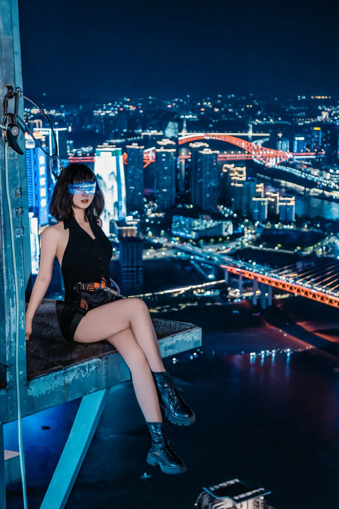 Cyberpunk Night Shoot at Rooftop 131: Aerial Photography Stunner Over the City by 二莎莎 - Image 9