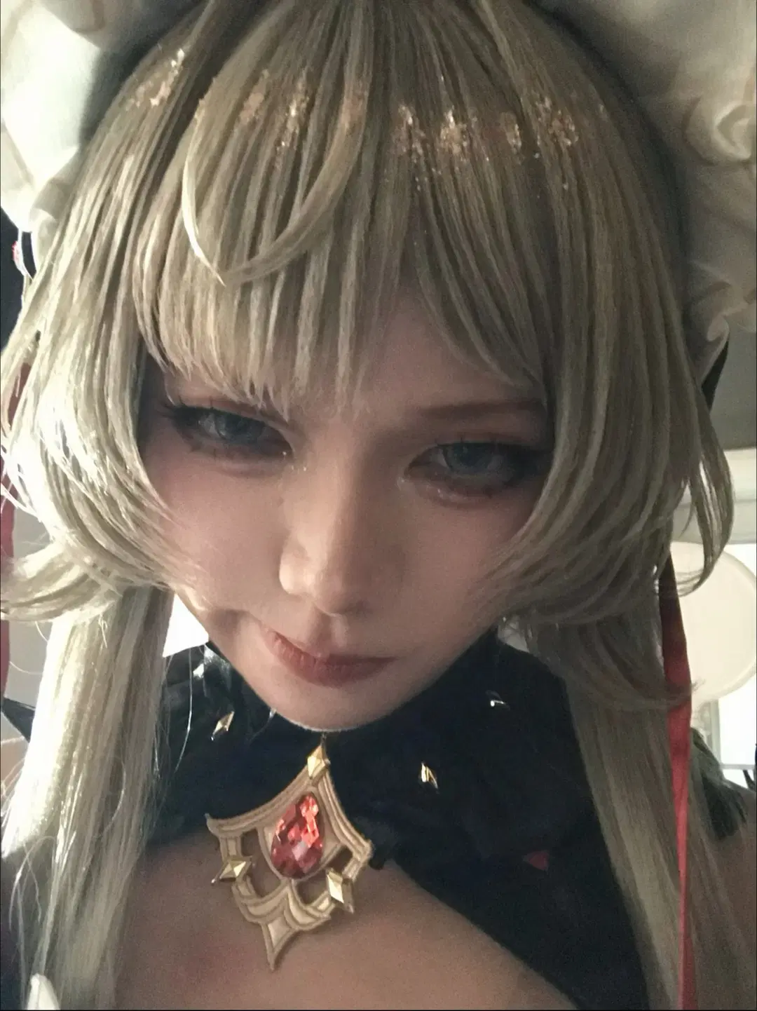 [Sandrone Cosplay] Genshin Impact: Exquisite Recreations of The Marionette and Odette by 芋泥喵喵 - Image 3