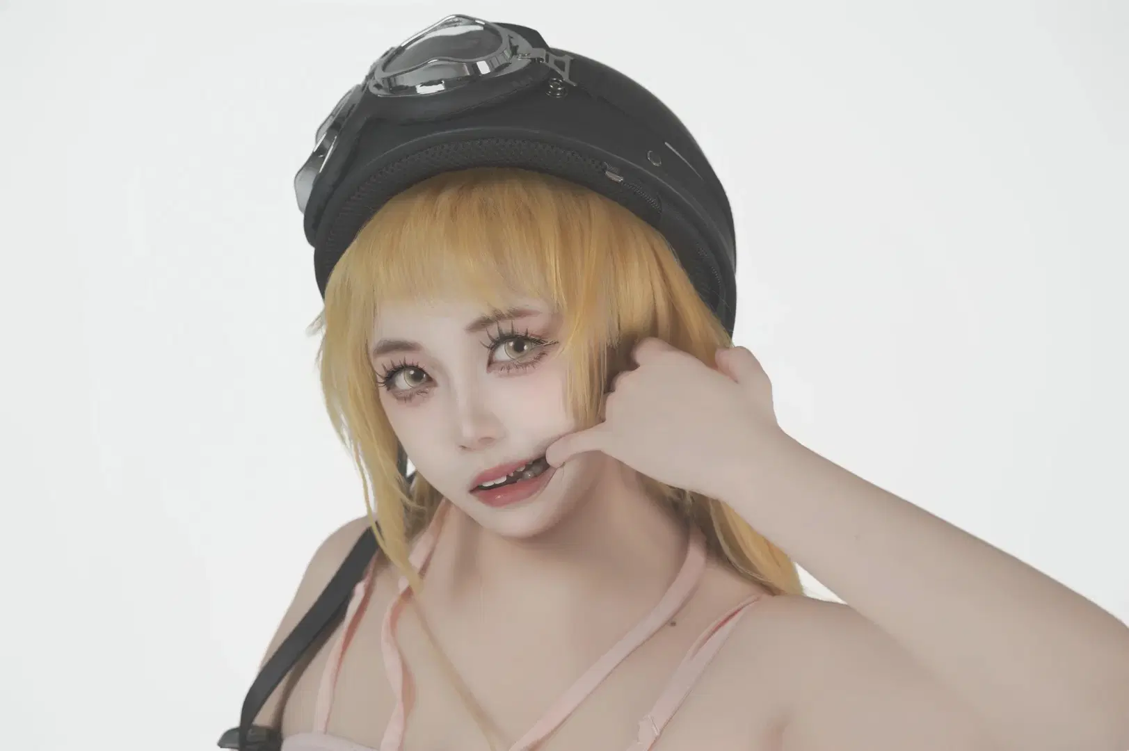 【忍野忍cos】物语系列，属于小忍的棚拍正片 - 小雨幺幺零 - 第7张