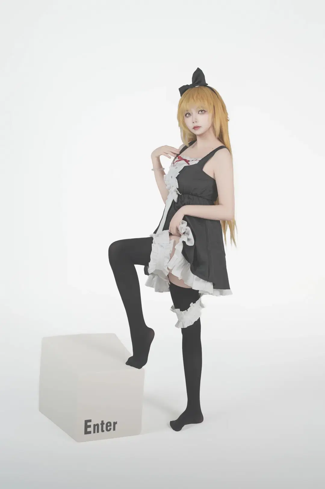 二次元cosplay, 忍野忍cos, 黑丝, 棚拍写真, 物语系列