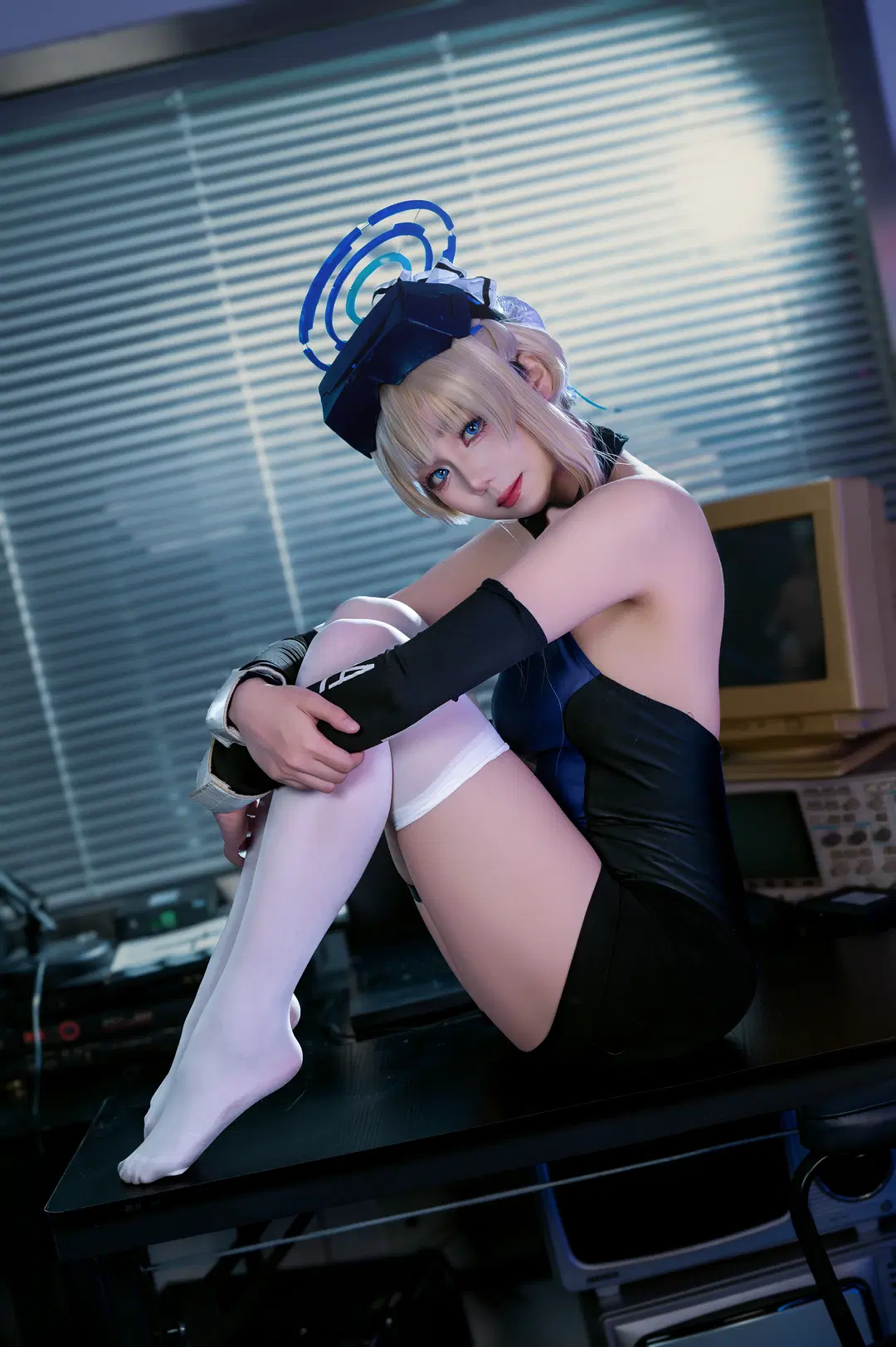 【飛鳥馬トキ コスプレ】『ブルーアーカイブ』レトロSF＆サイバーパンクの機房記録 - 小雨幺幺零 - 4枚目