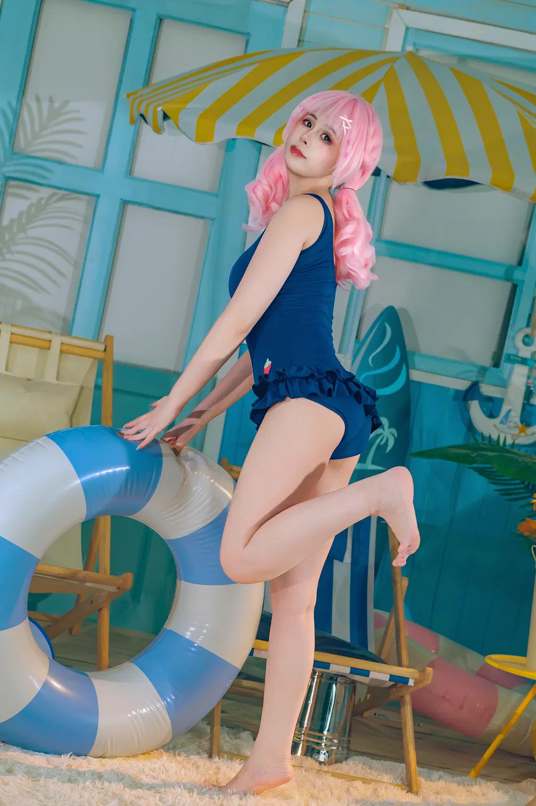 少女写真, 泳装cosplay, 粉色双马尾, 室内泳池写真, 夏日清凉感