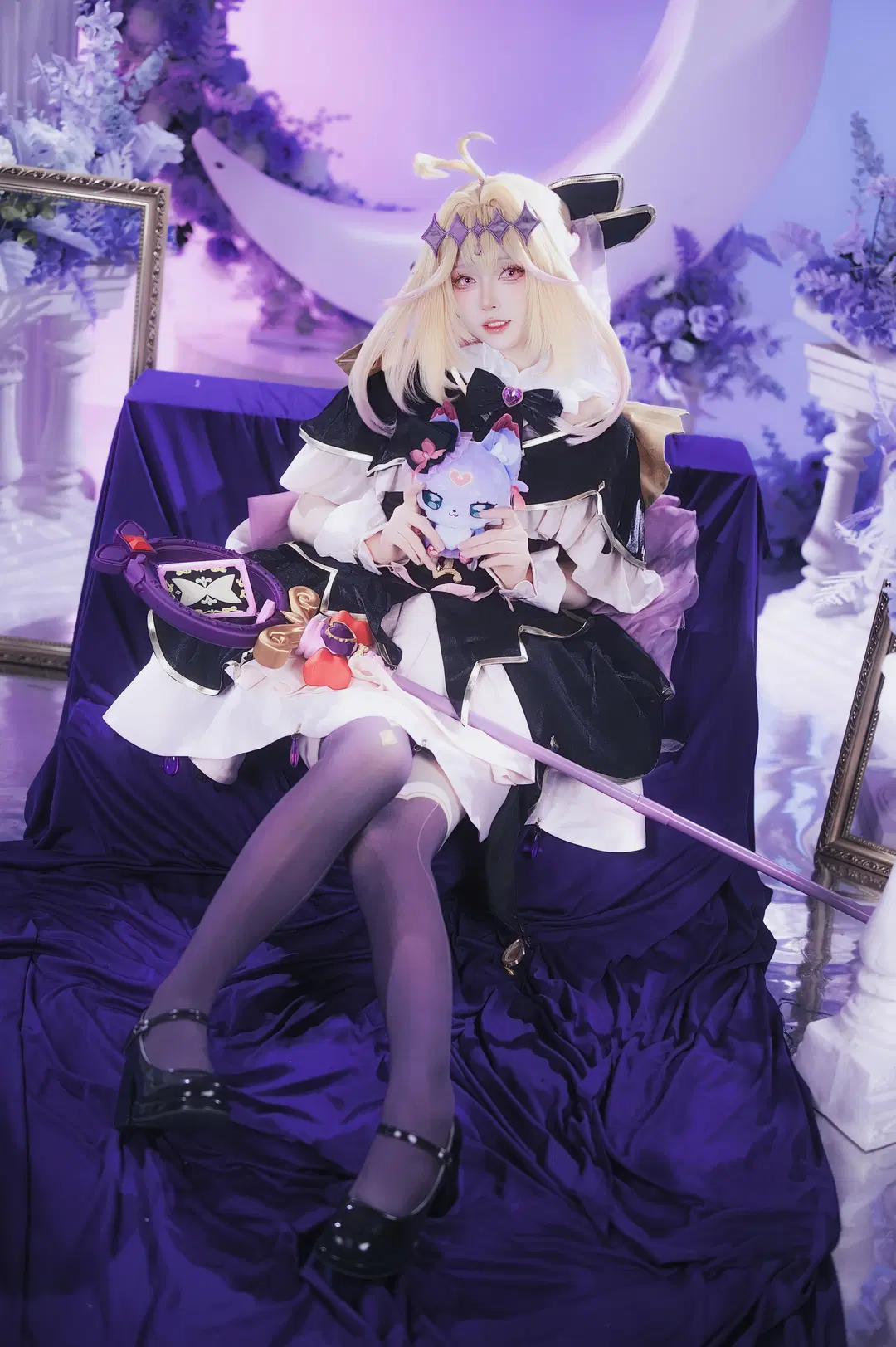 【森亚露露卡cos】名侦探光之美少女月夜下的梦幻魔法 - 圣骑绯月 - 第9张