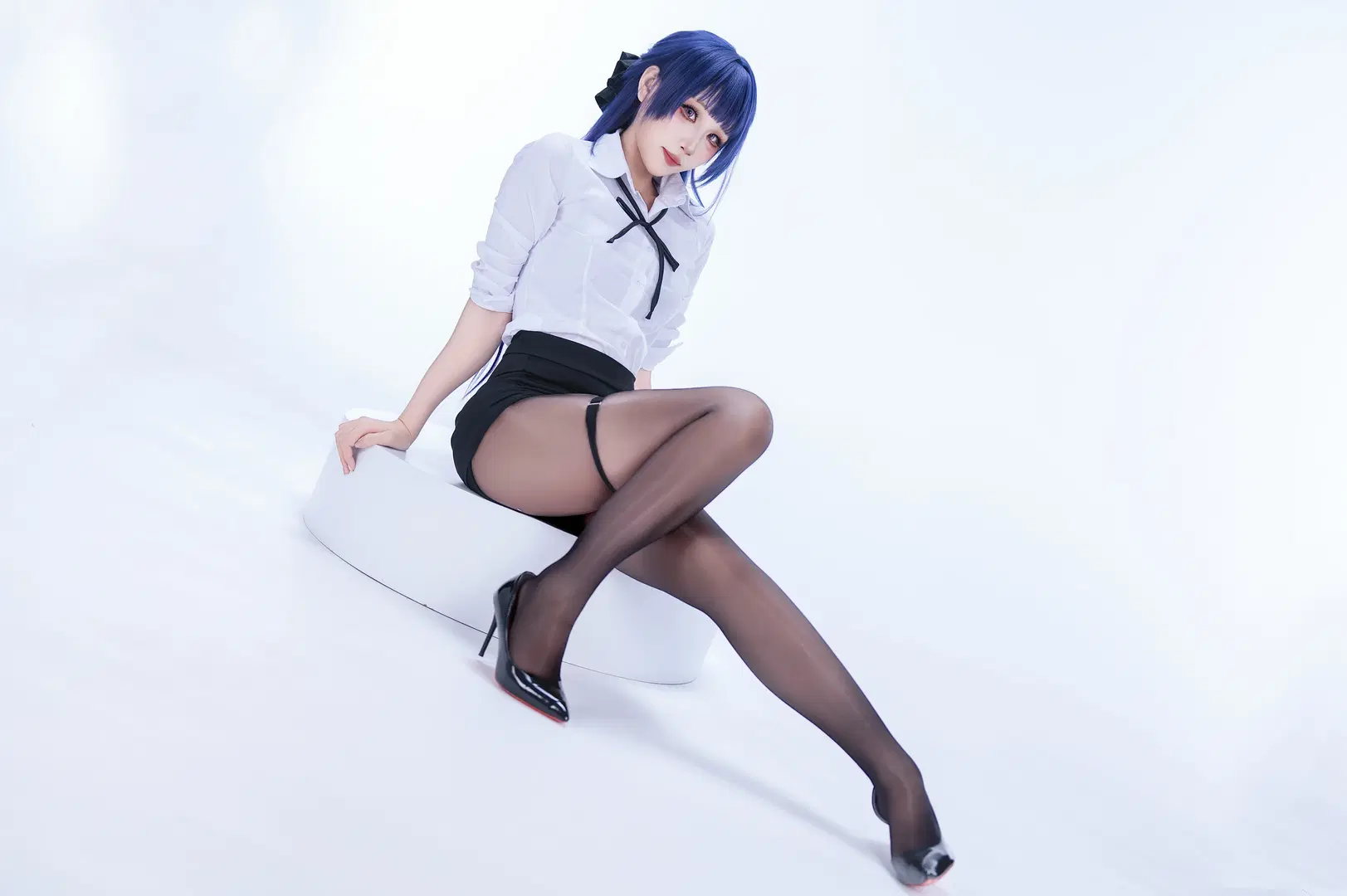 【雷電芽衣 コスプレ】『後崩壊書』のオフィス制服スタイル、圧倒的なオーラを放つ - 圣骑绯月 - 4枚目