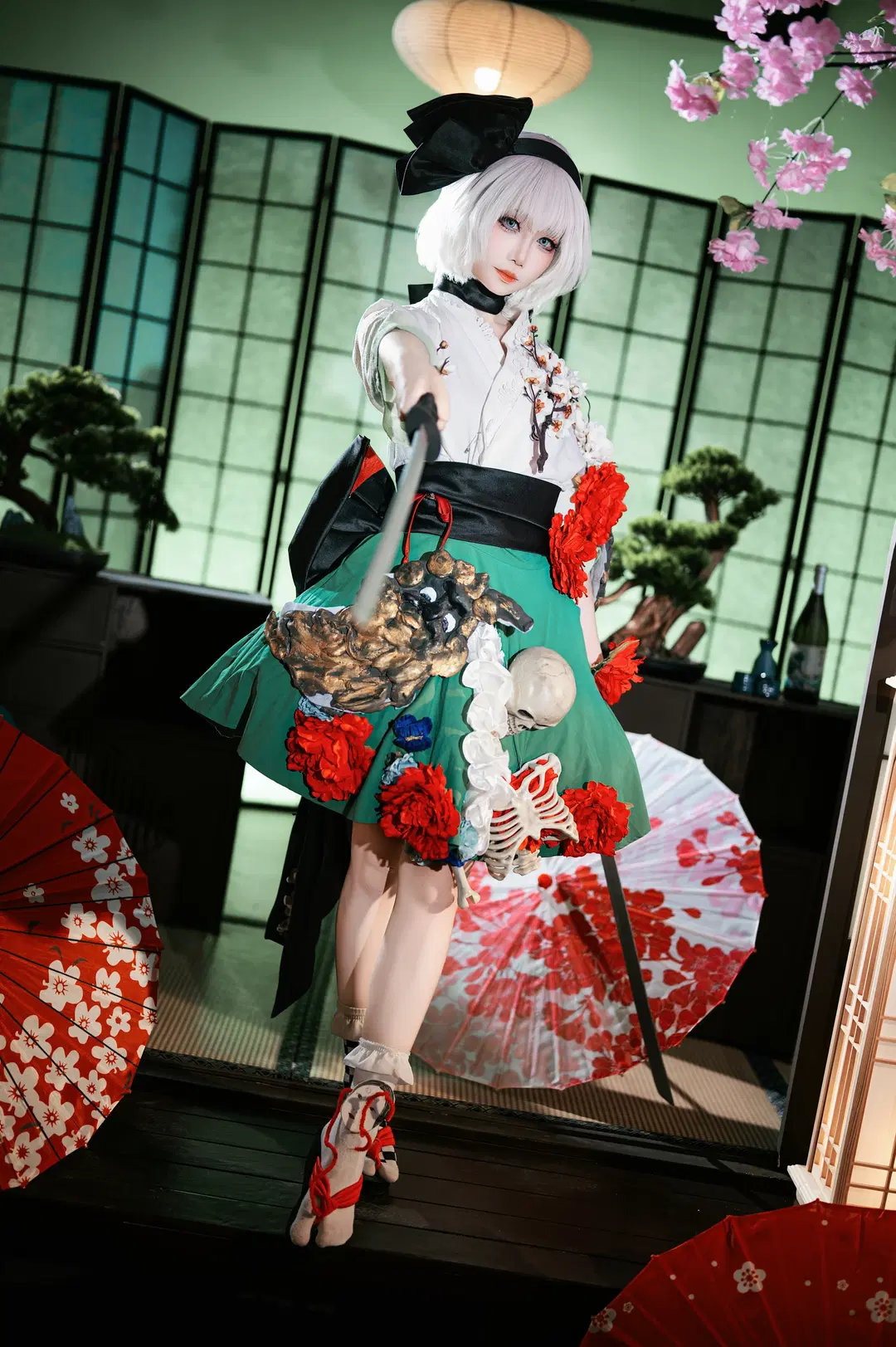 【Youmu Konpaku cosplay】The Collision of Darkness and Vitality in Touhou Project by 圣骑绯月 - Image 5