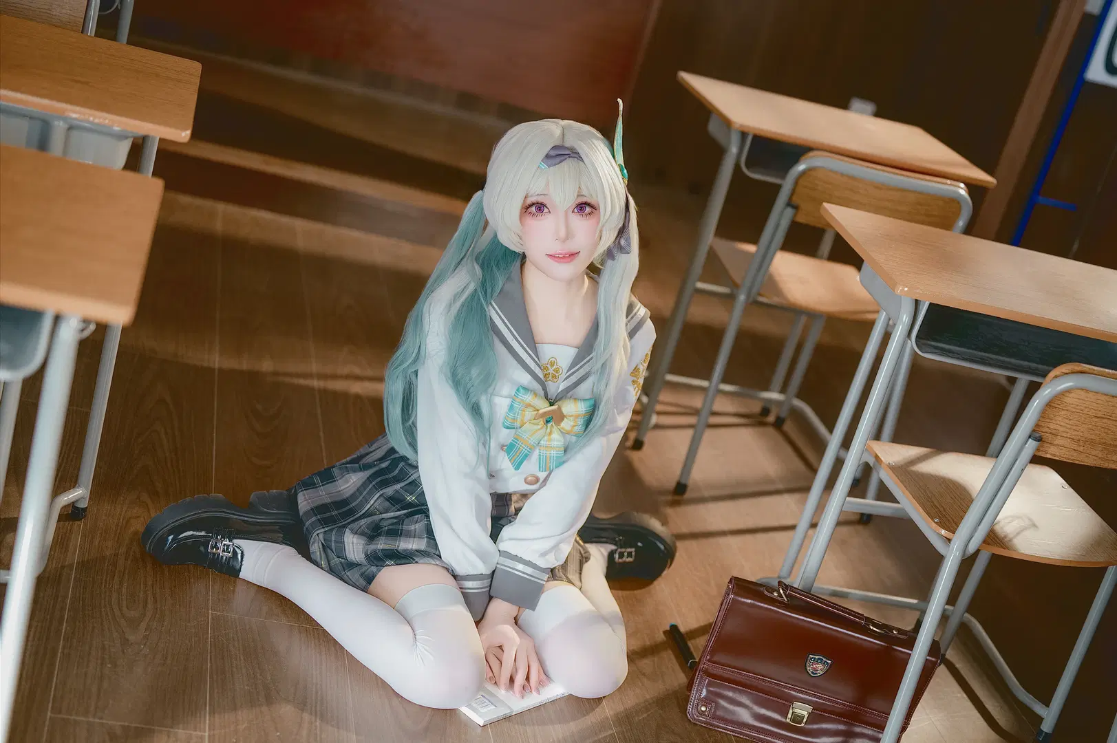 【流萤cos】崩坏星穹铁道里的春日手信 - 圣骑绯月 - 第7张