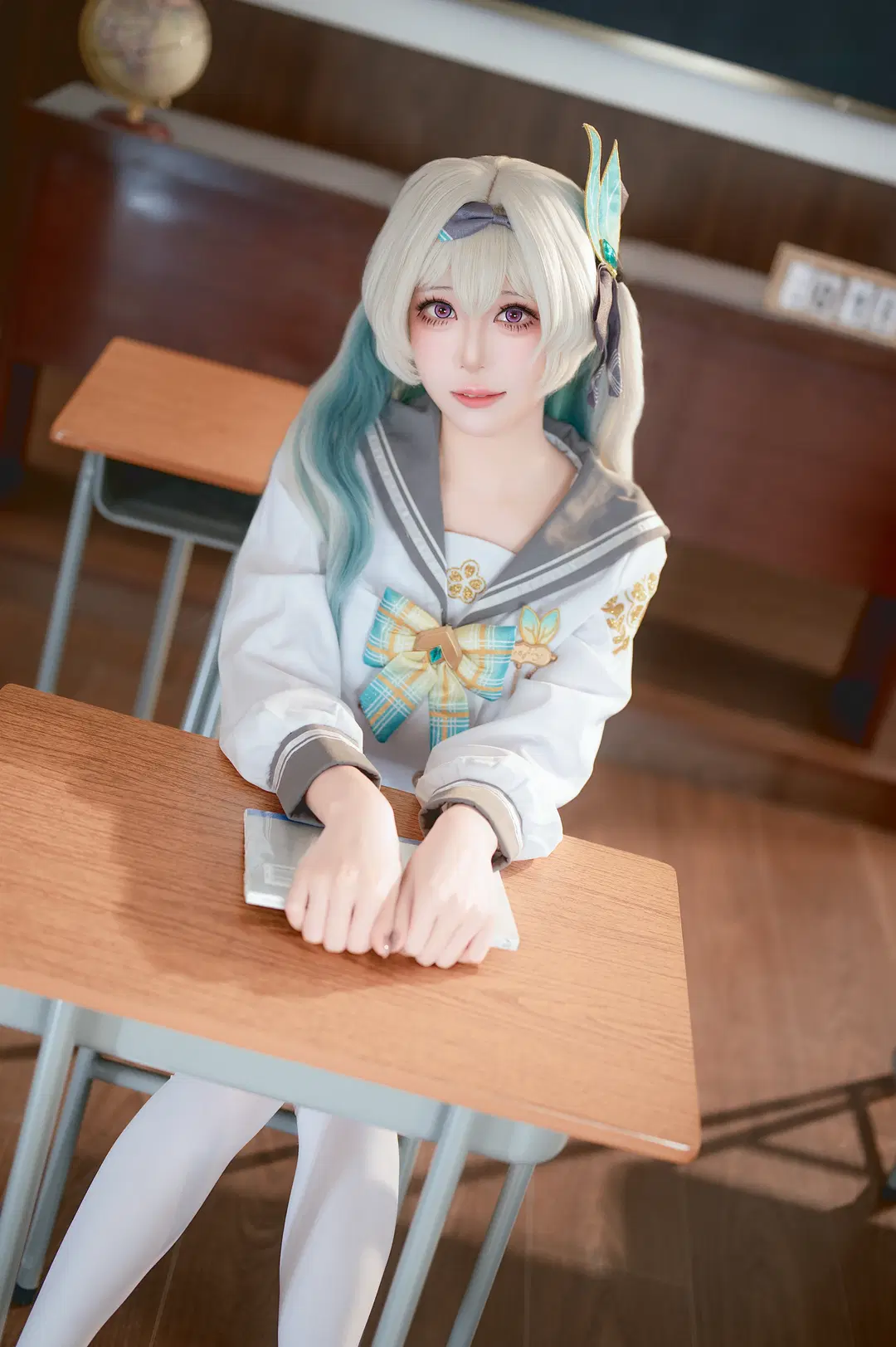 【流萤cos】崩坏星穹铁道里的春日手信 - 圣骑绯月 - 第8张