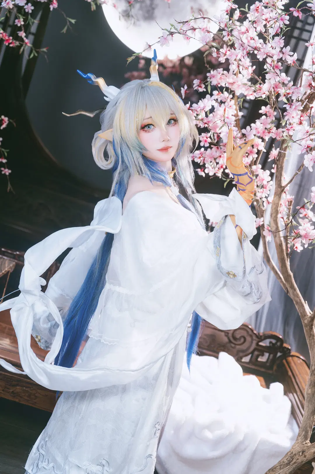 【黍cos】明日方舟音律聯覺的仙氣演繹 - 圣骑绯月 - 第3張