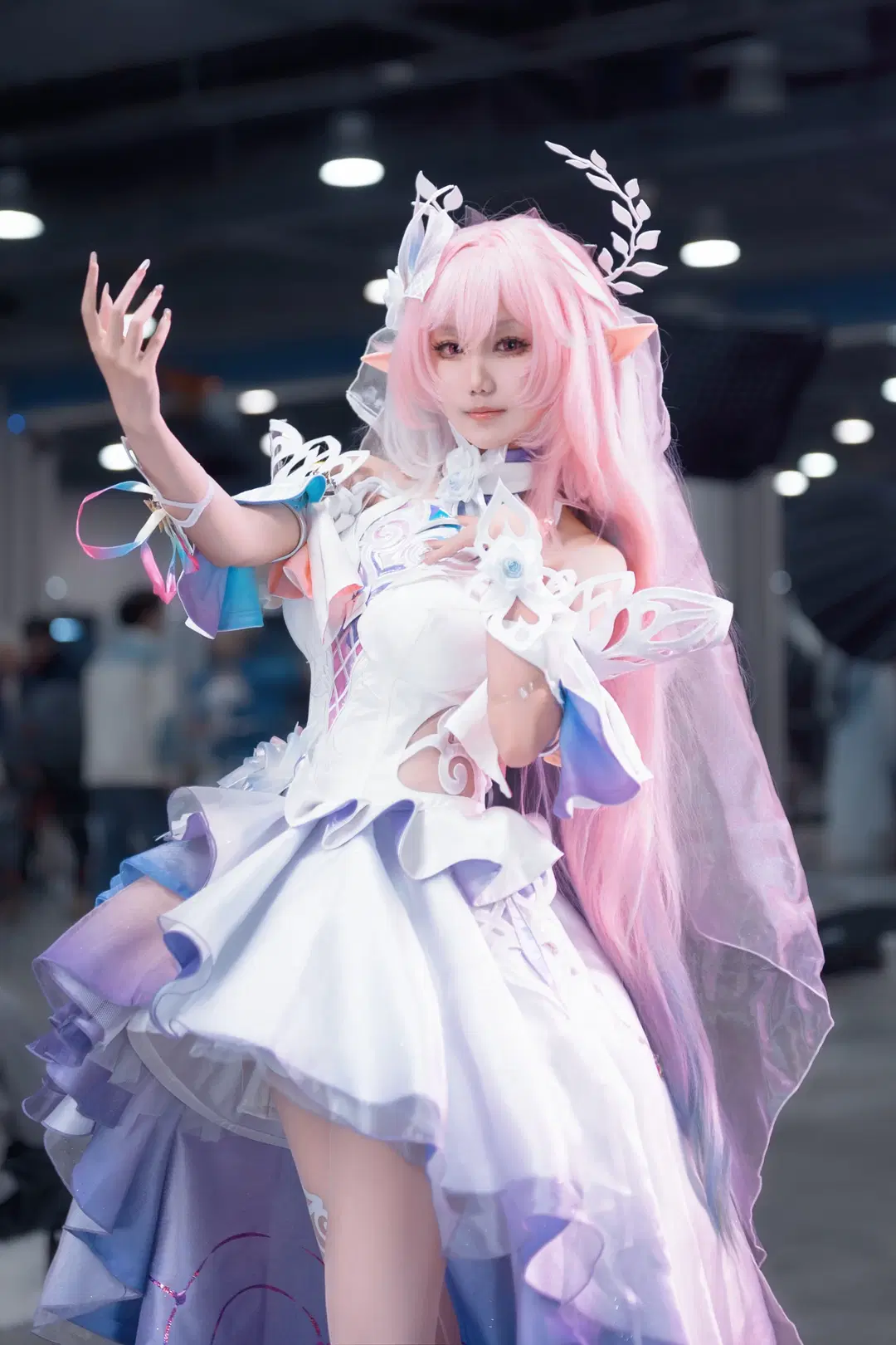 [Cyrene Cosplay] Honkai: Star Rail: Convention photos of Adult Cyrene during the Dragon Boat Festival by 晨昏光影 - Image 4