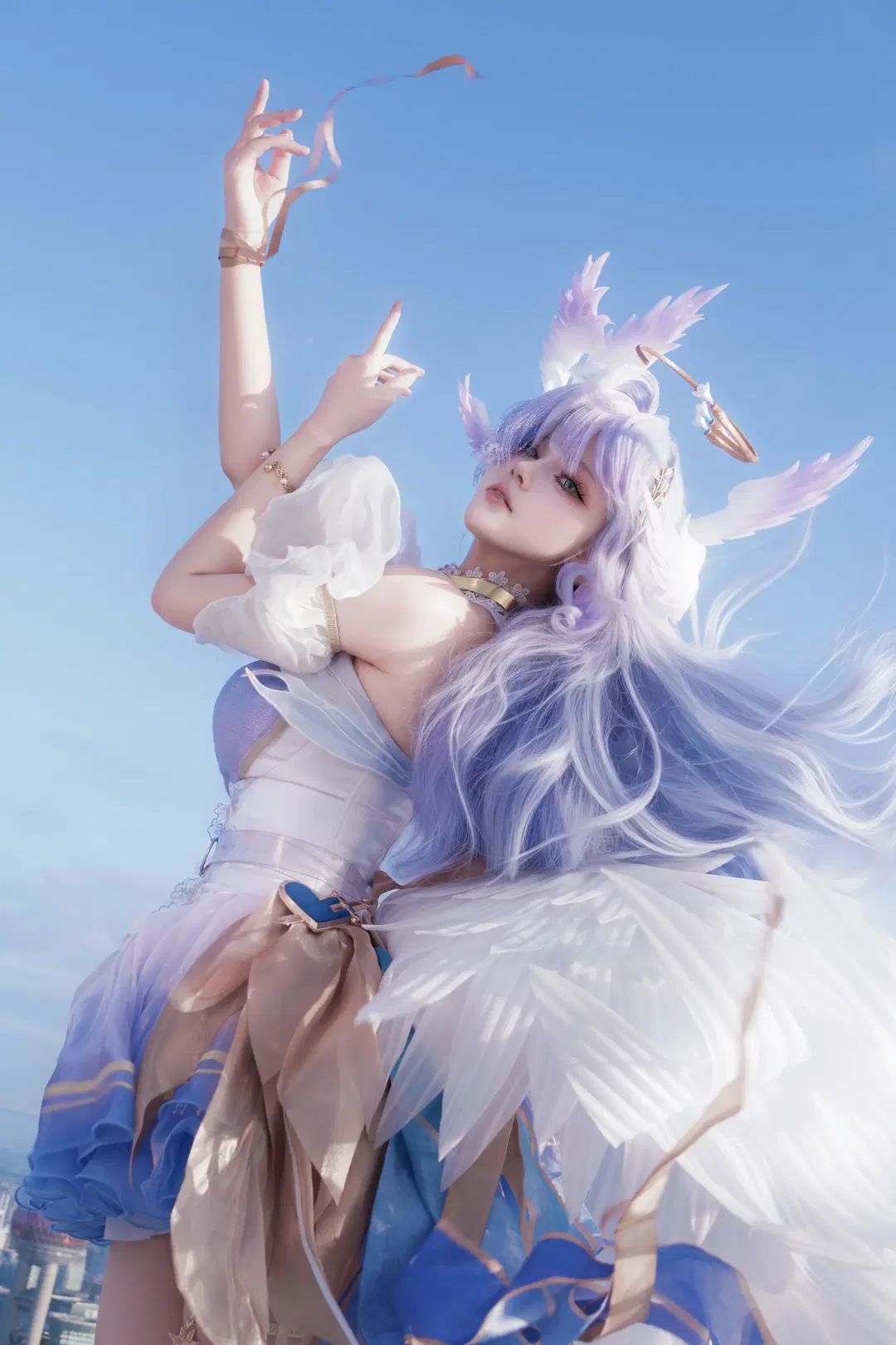 知更鸟cos, 氛围感cos, 羽毛翅膀, 天空摄影, 奇幻写真