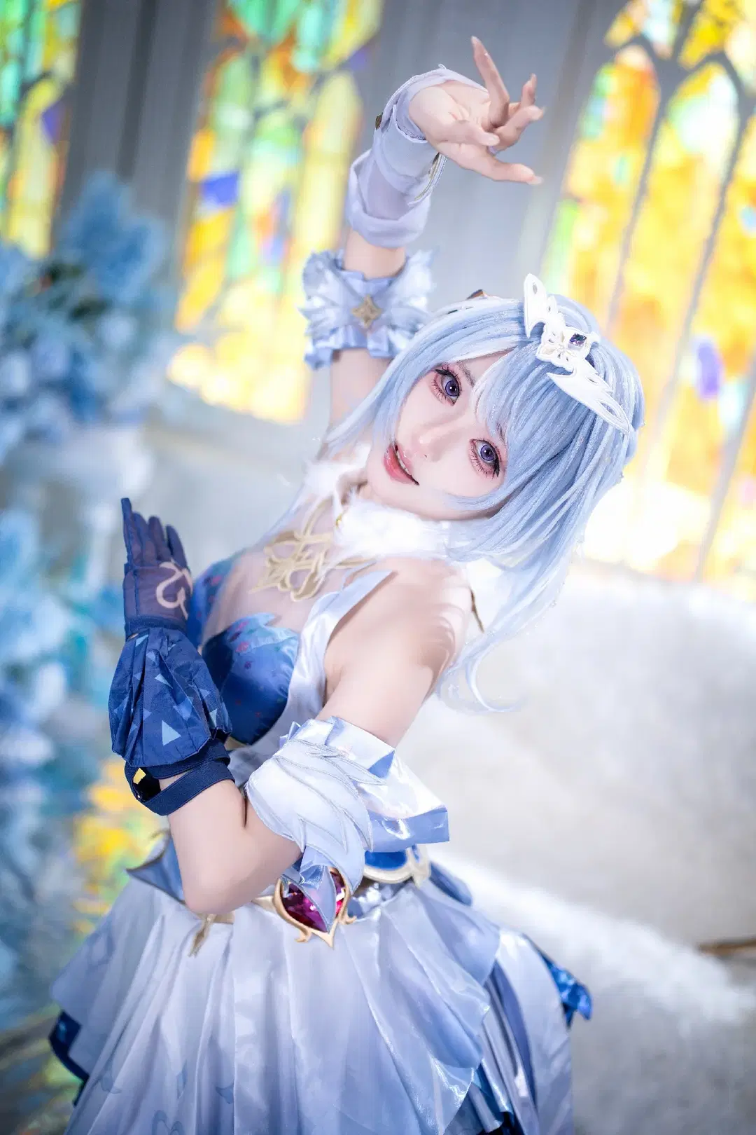 [Odette cosplay] Detailed Showcase of a Gorgeous Blue and White Genshin Impact Styling by 糟糕炒饭 - Image 3