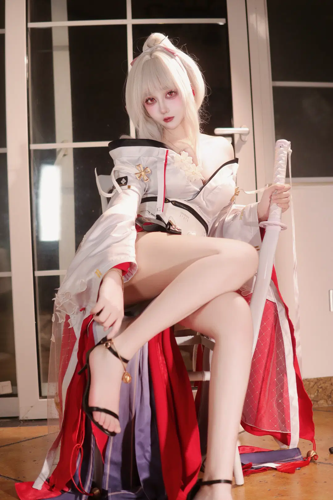 鸣潮, cosplay, 鸣潮二创, 绯雪cos, 二次元cos
