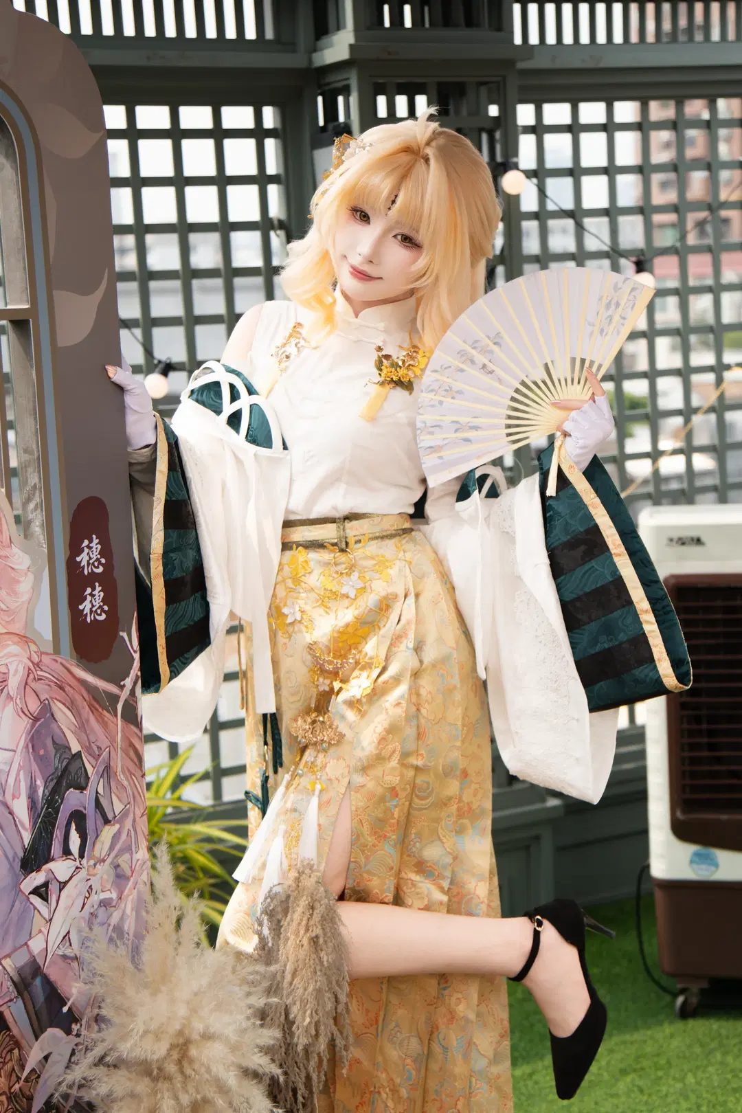 Wuthering Waves, Onee-san / Mature woman, Traditional Chinese style cosplay, Suisui cosplay, Wuthering Waves x Tao Tao Ju Collaboration