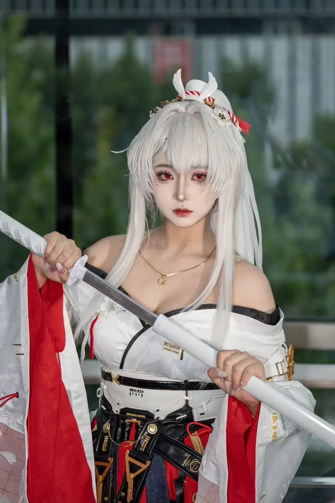Wuthering Waves, Ancient style cosplay, Hiyuki cosplay, Anime cosplay, White hair and red eyes
