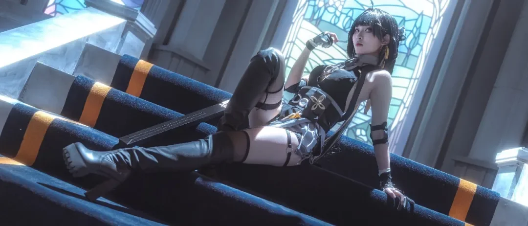 [Female Rover cosplay] Wuthering Waves: Gripping the Blade to Echoes, Singing Through Wandering Dreams by 小彭《星穹铁道》 - Image 5